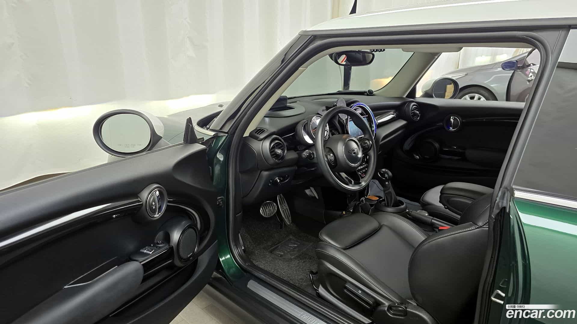 Cooper Mini 2019.3-INNER-010