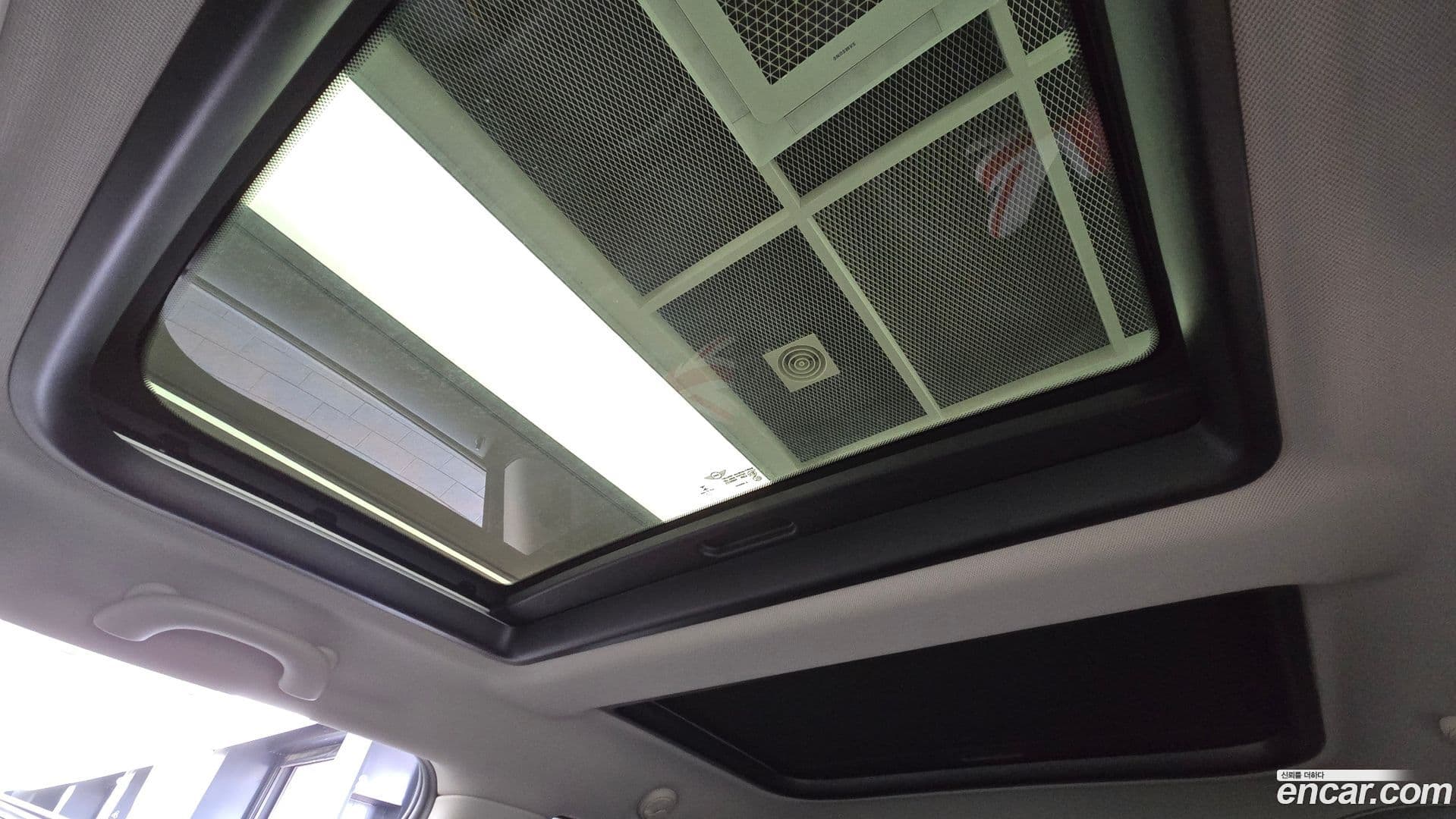 Main__Slider__Photo:Cooper Mini 2019.3-16