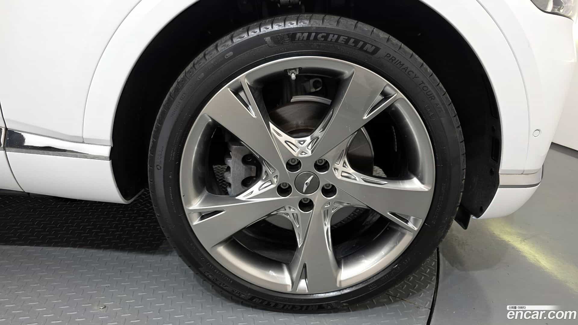 GV80 Genesis 2020.6-OUTER-005