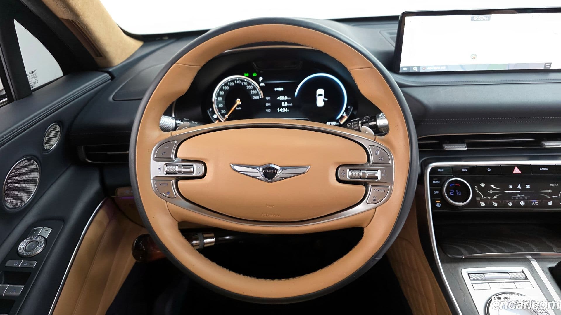 Main__Slider__Photo:GV80 Genesis 2020.6-12