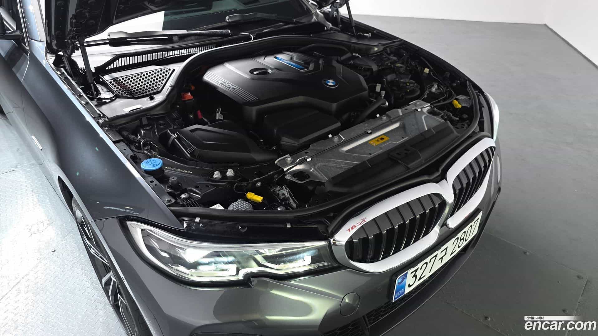 3-Series BMW 2021.10-OUTER-006