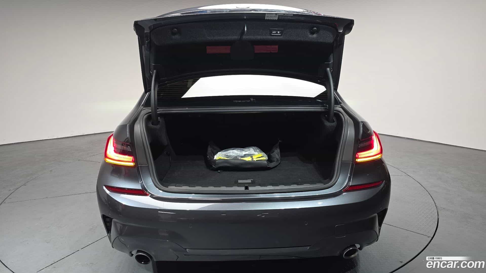 3-Series BMW 2021.10-OPTION-024