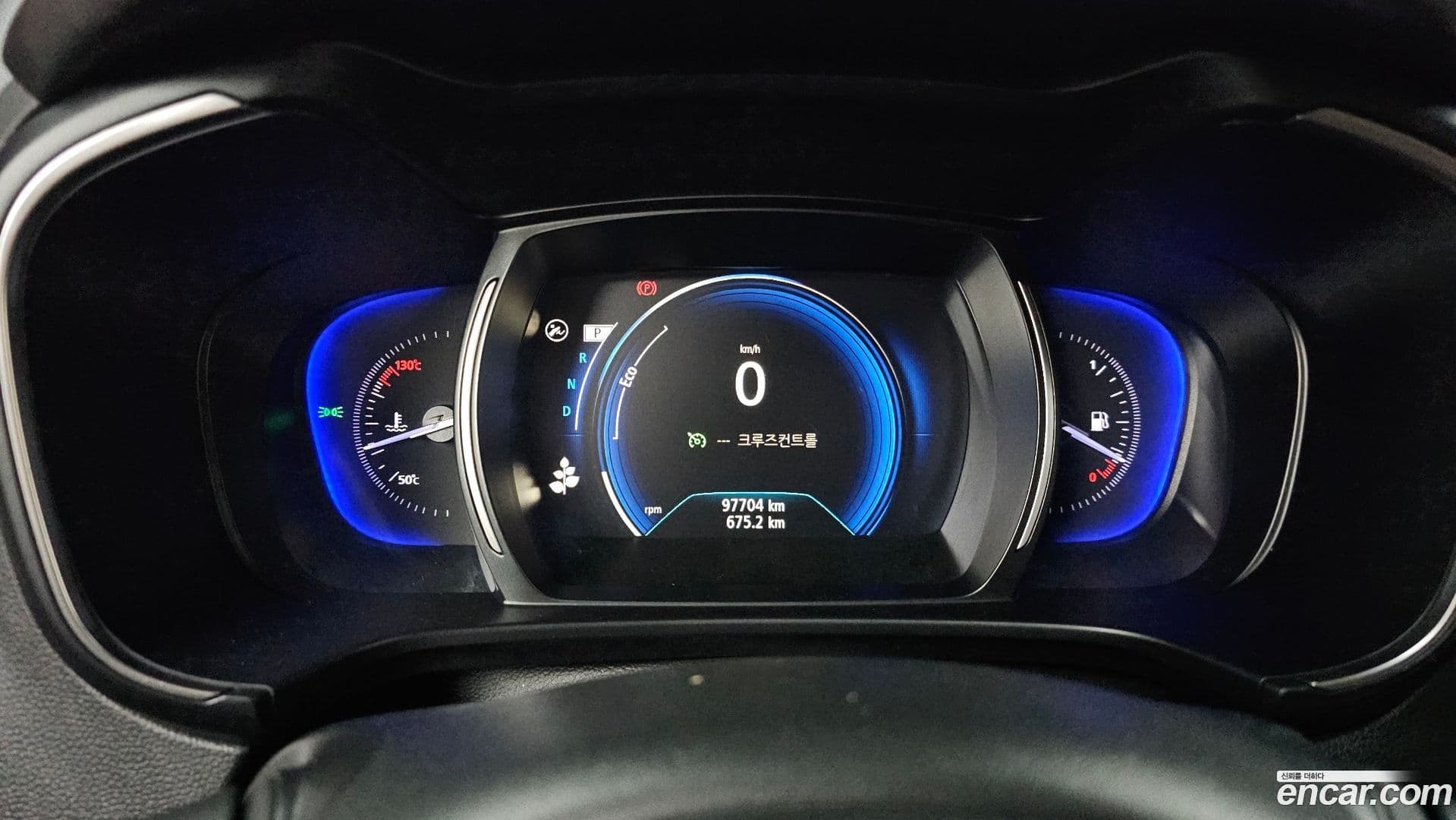 Main__Slider__Photo:QM6 Renault-KoreaSamsung 2020.4-7