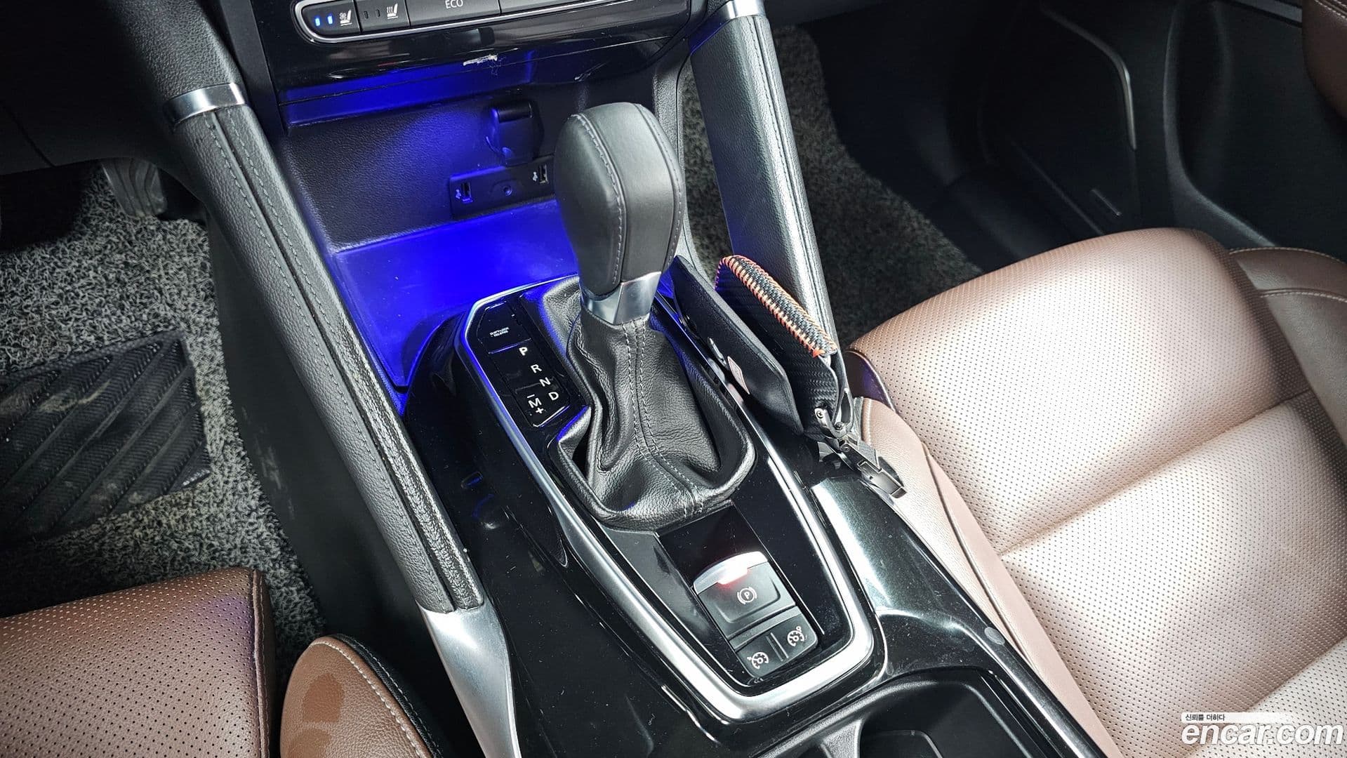 Main__Slider__Photo:QM6 Renault-KoreaSamsung 2020.4-8