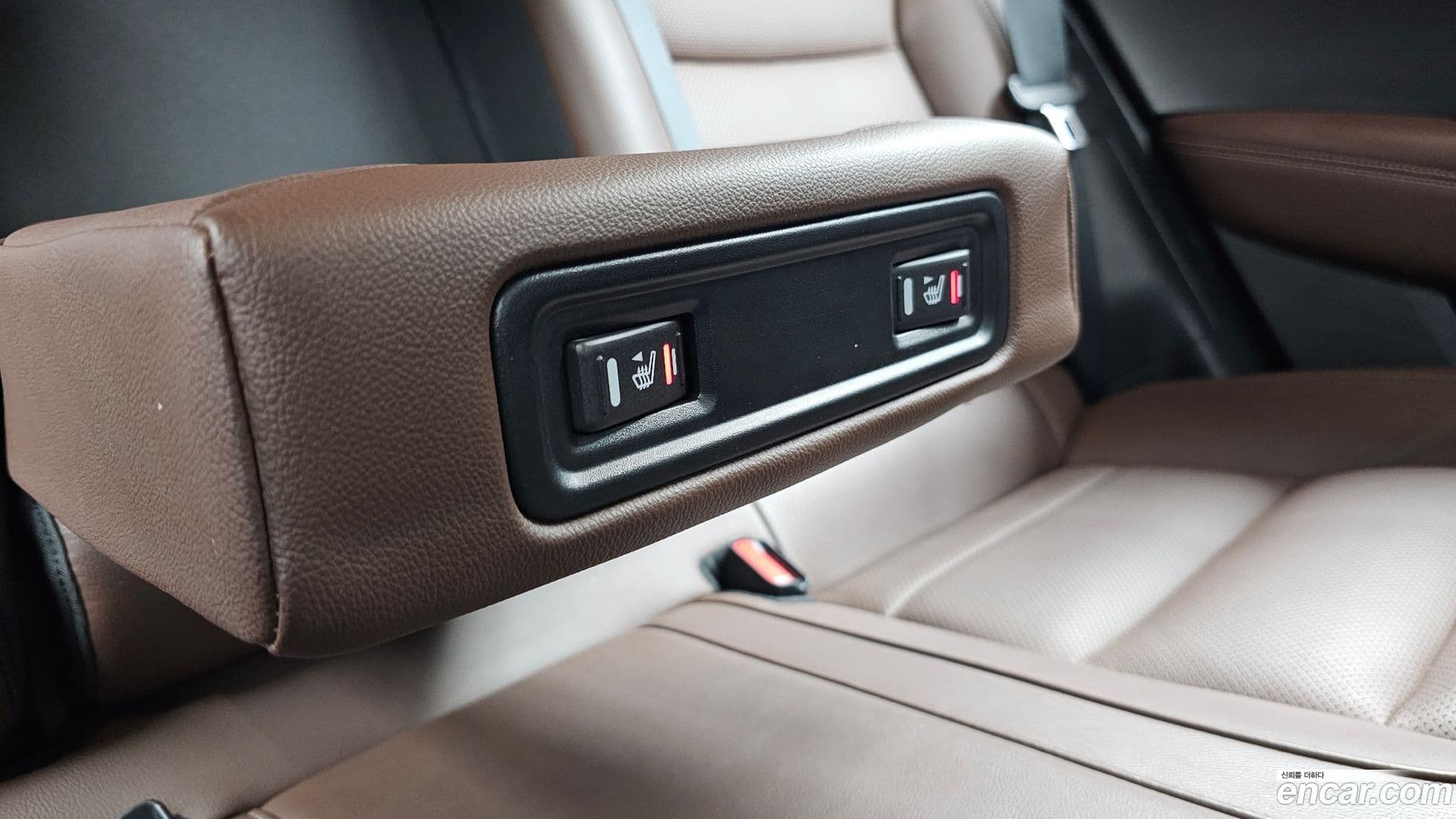 Main__Slider__Photo:QM6 Renault-KoreaSamsung 2020.4-17