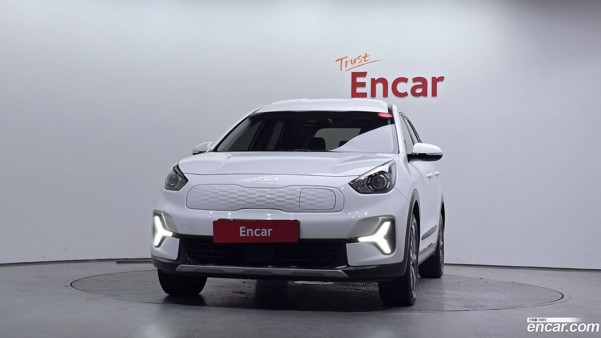 Main__Slider__Photo:Niro Kia 2022.5-2