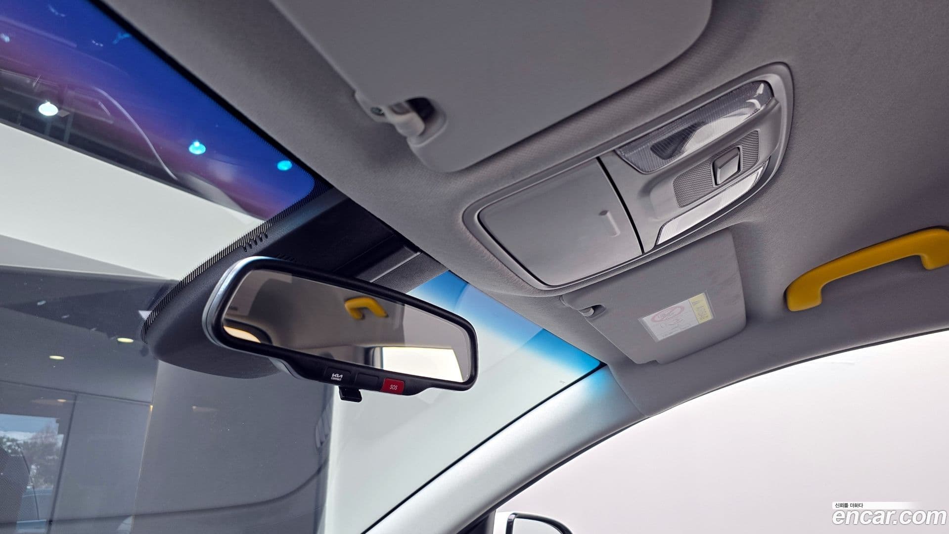 Main__Slider__Photo:Niro Kia 2022.5-18