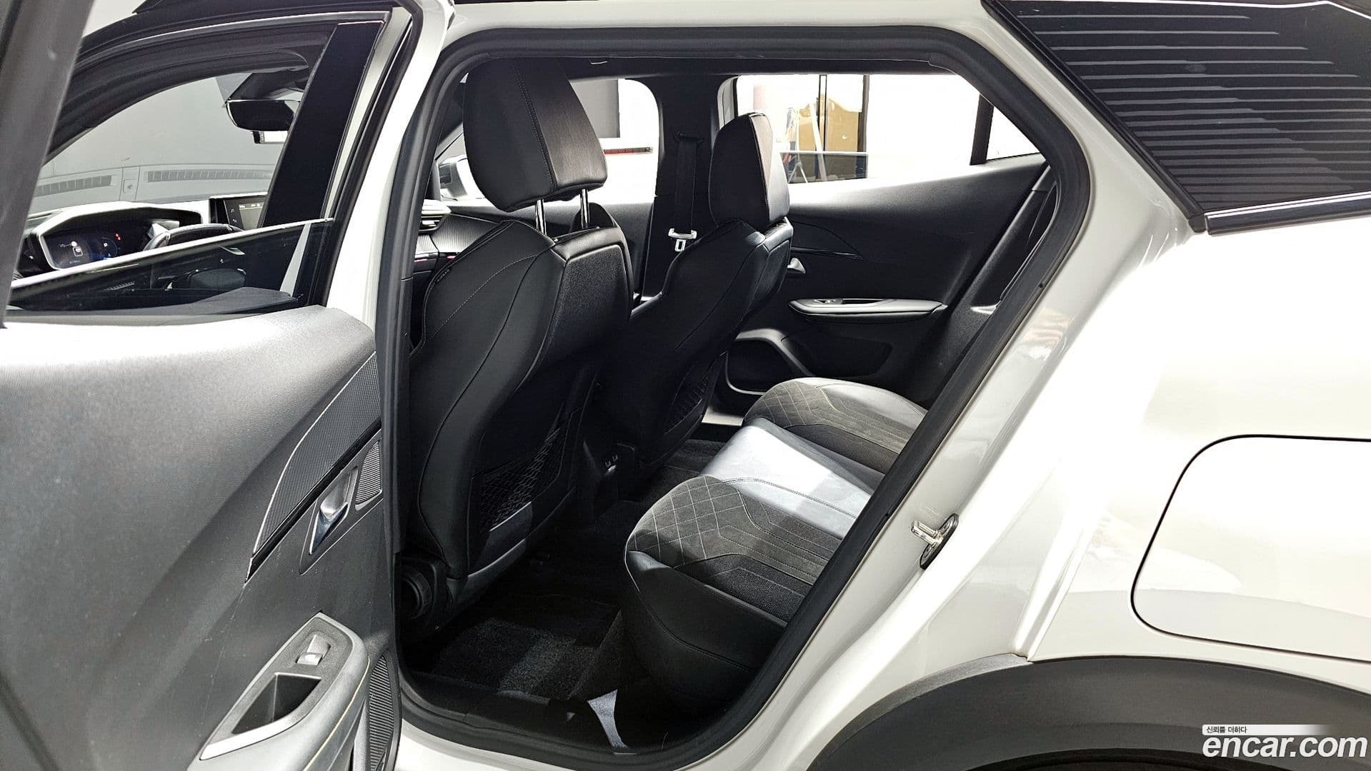 Main__Slider__Photo:2008 Peugeot 2021.3-10