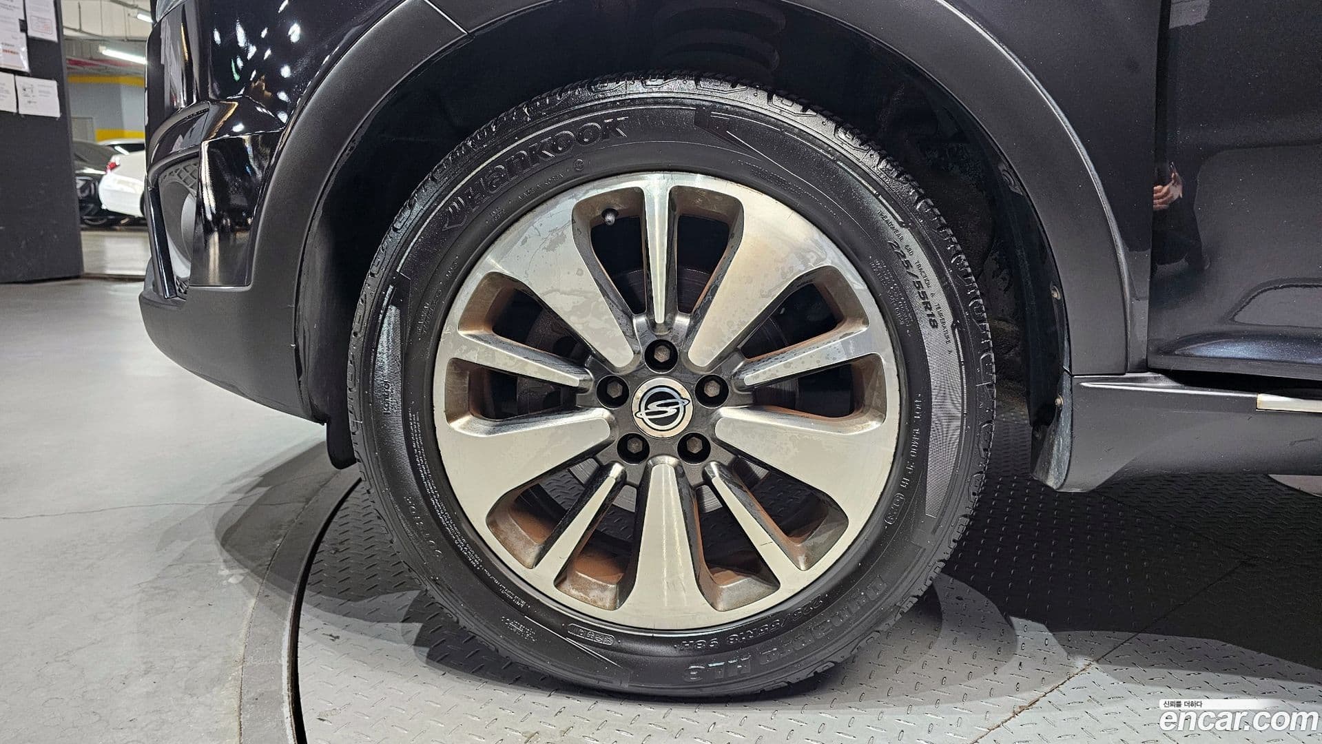 Main__Slider__Photo:KORANDO KG_Mobility_Ssangyong 2015.3-4