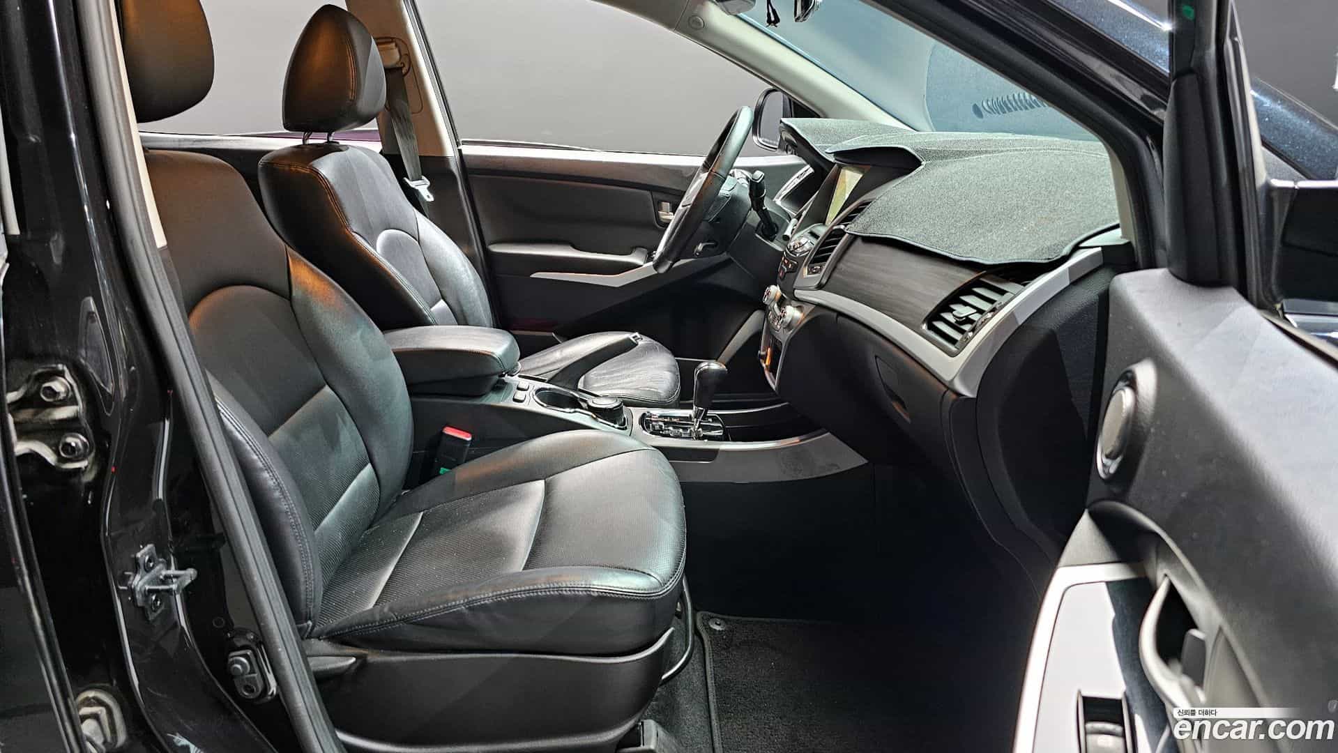 KORANDO KG_Mobility_Ssangyong 2015.3-INNER-010