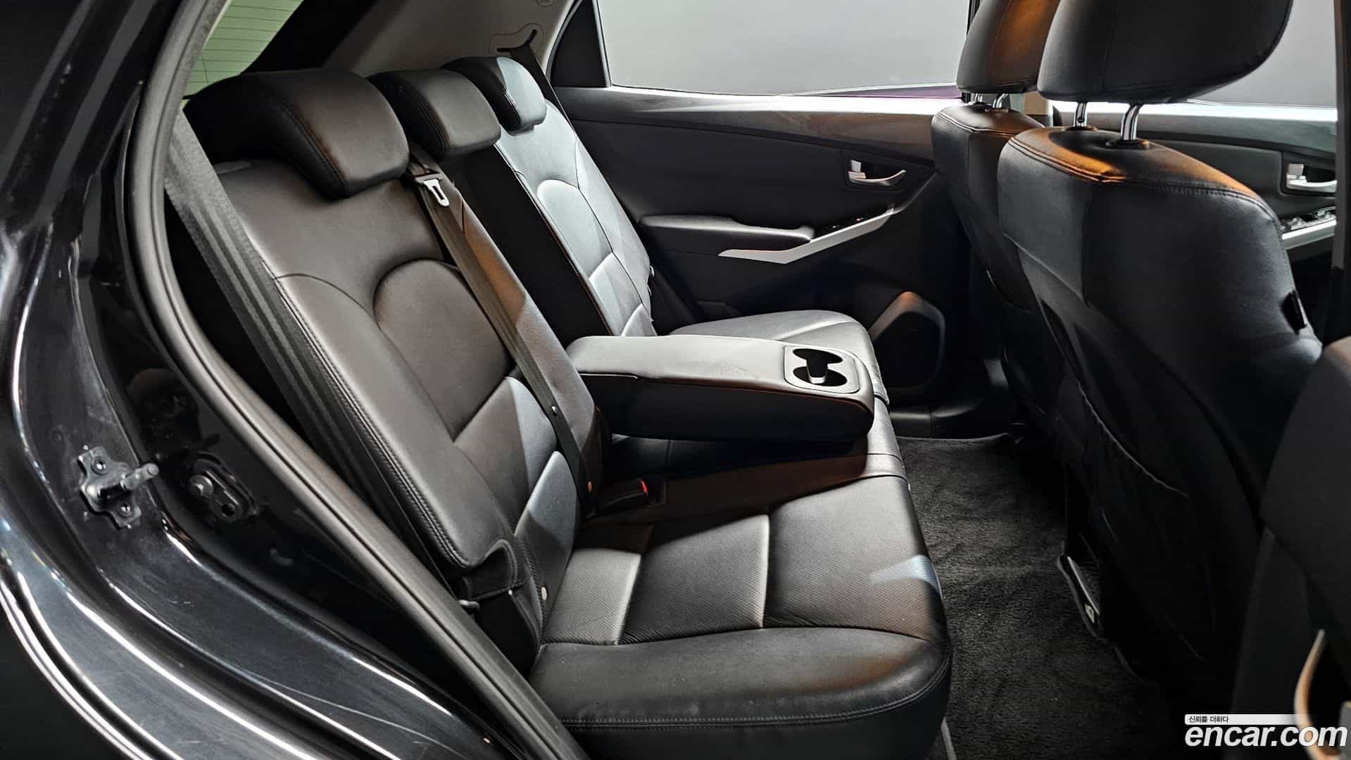 KORANDO KG_Mobility_Ssangyong 2015.3-OPTION-016