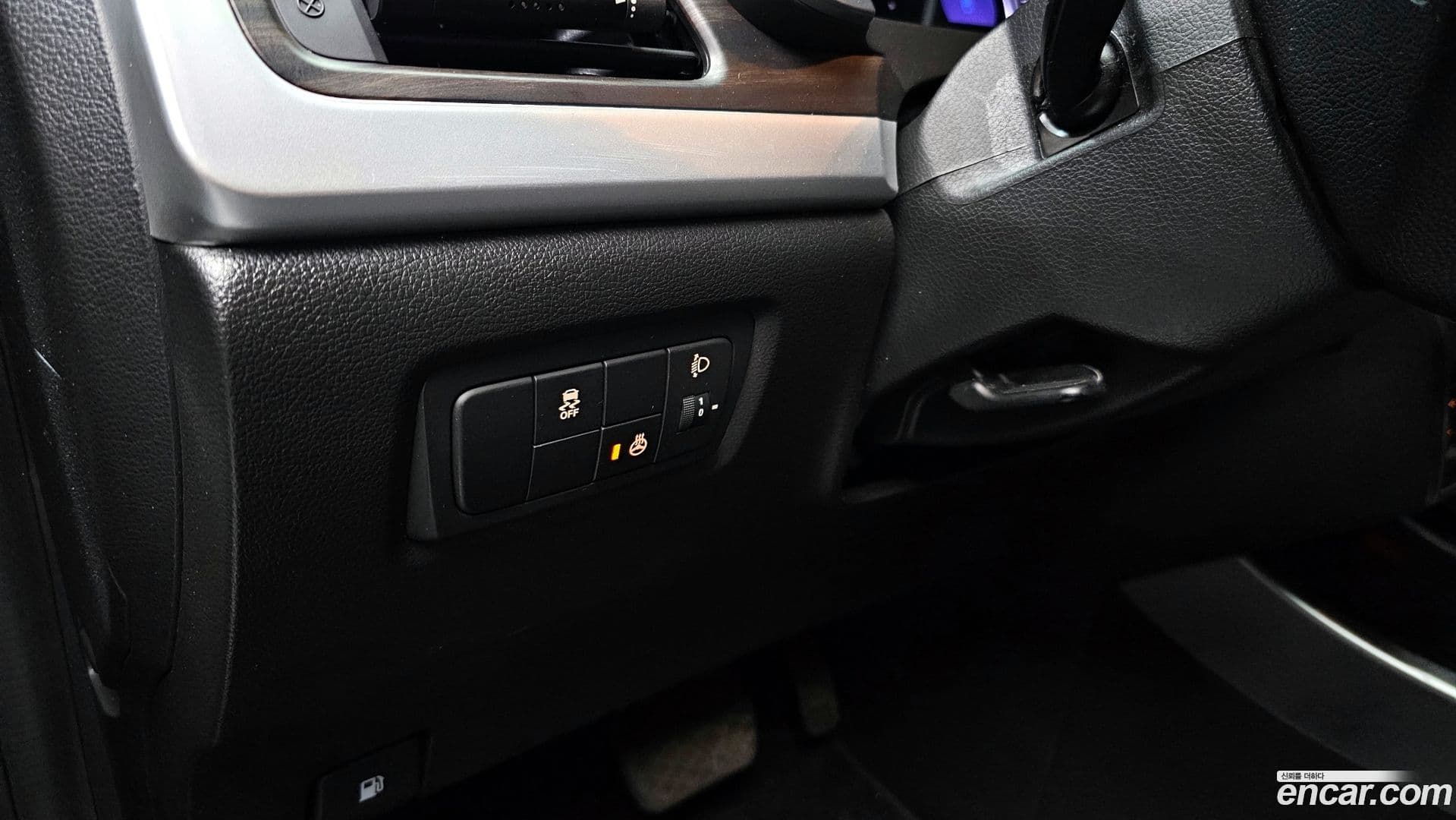 Main__Slider__Photo:KORANDO KG_Mobility_Ssangyong 2015.3-15