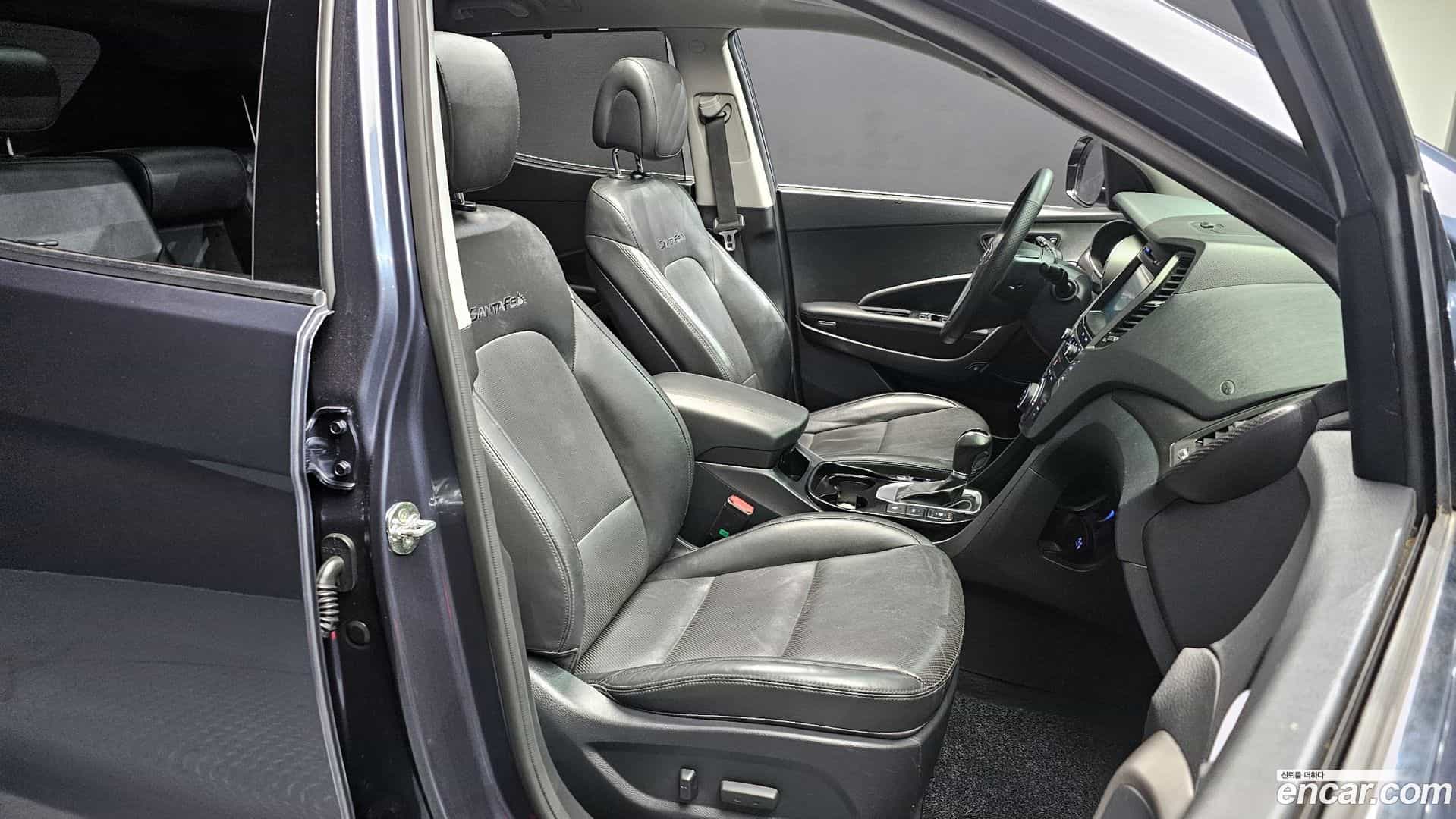 Santafe Hyundai 2015.9-INNER-010