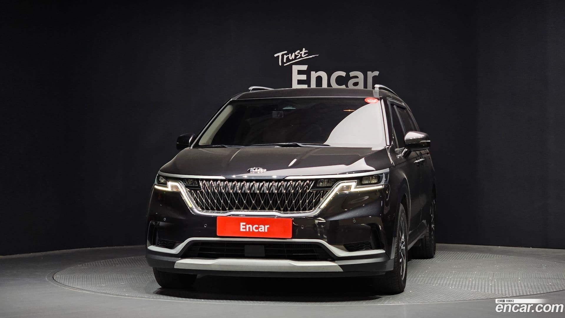 Main__Slider__Photo:Canival Kia 2020.8-2