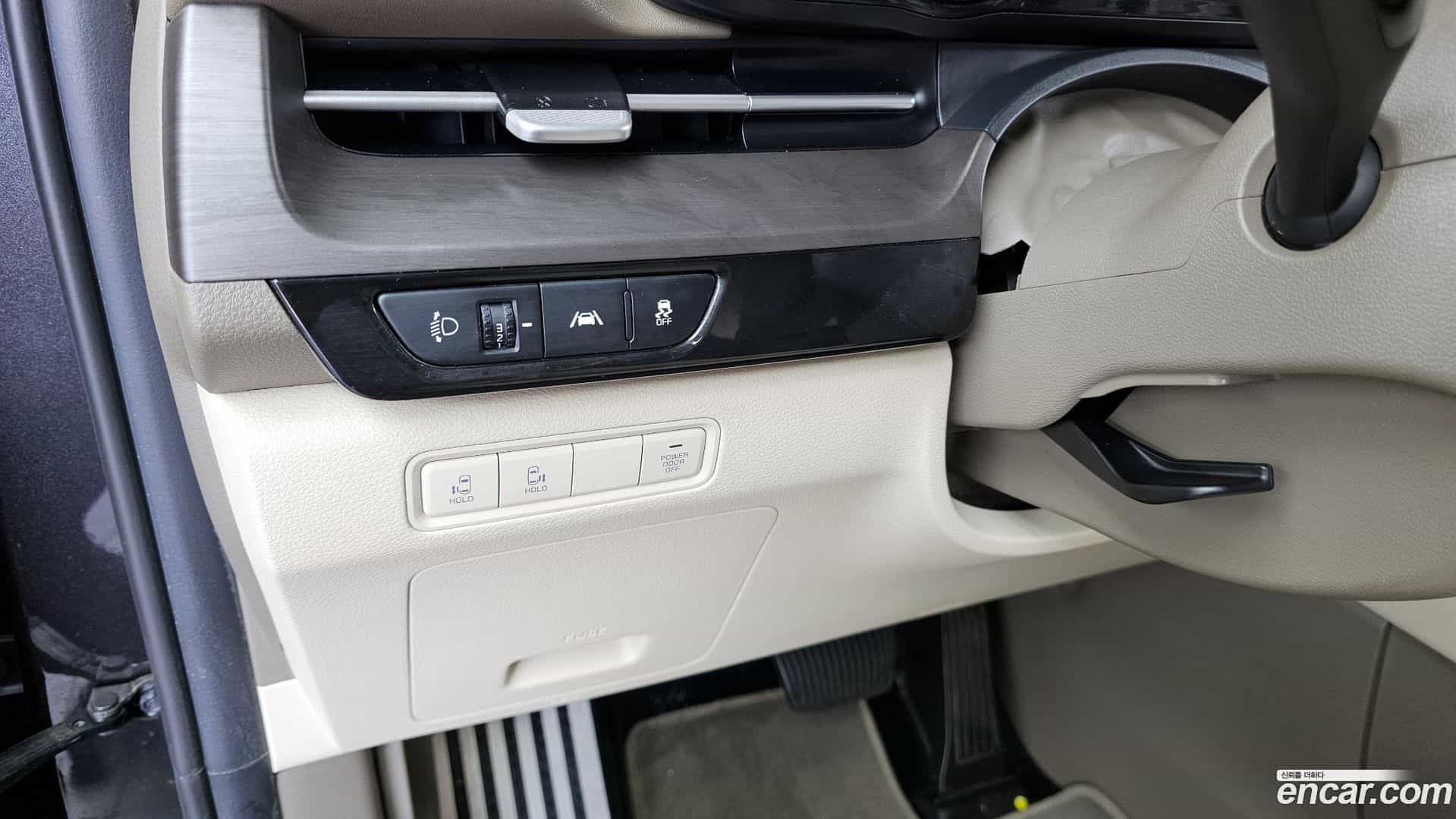 Canival Kia 2020.8-OPTION-020