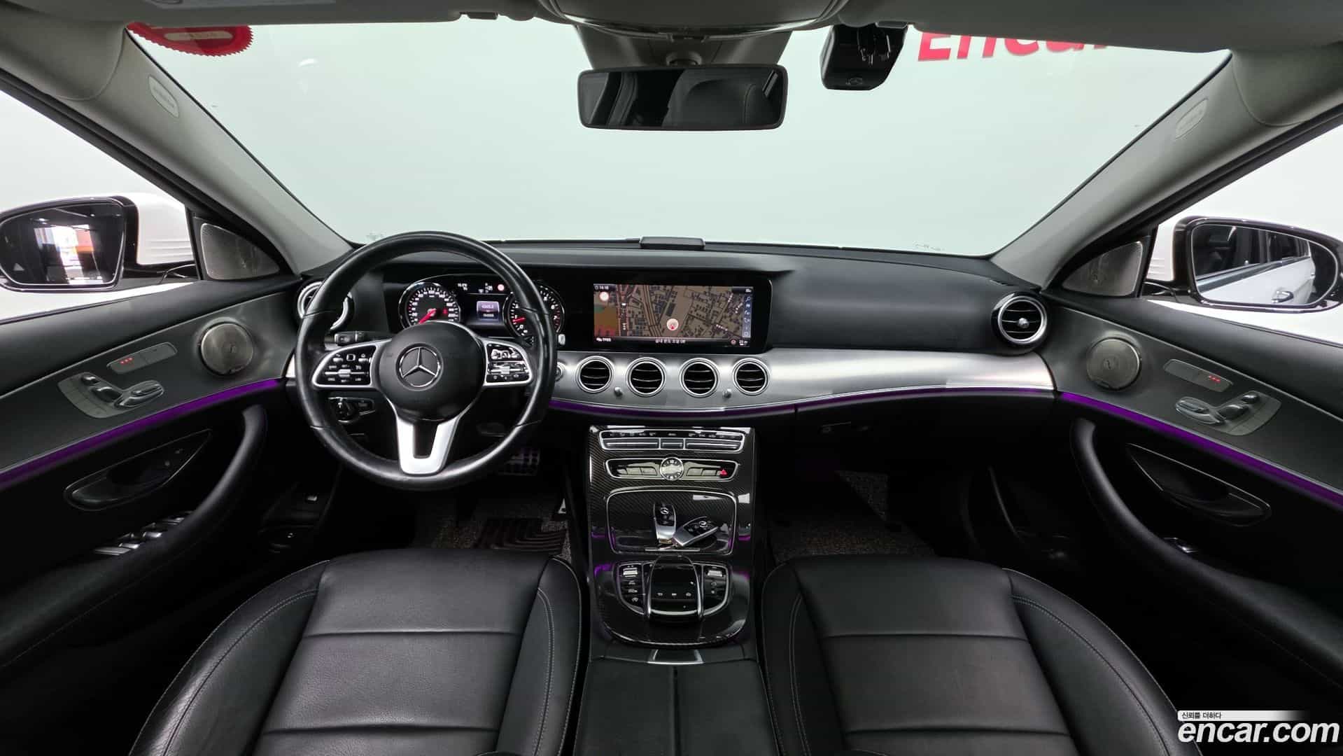 E-Class Mercedes-Benz 2019.5-INNER-007