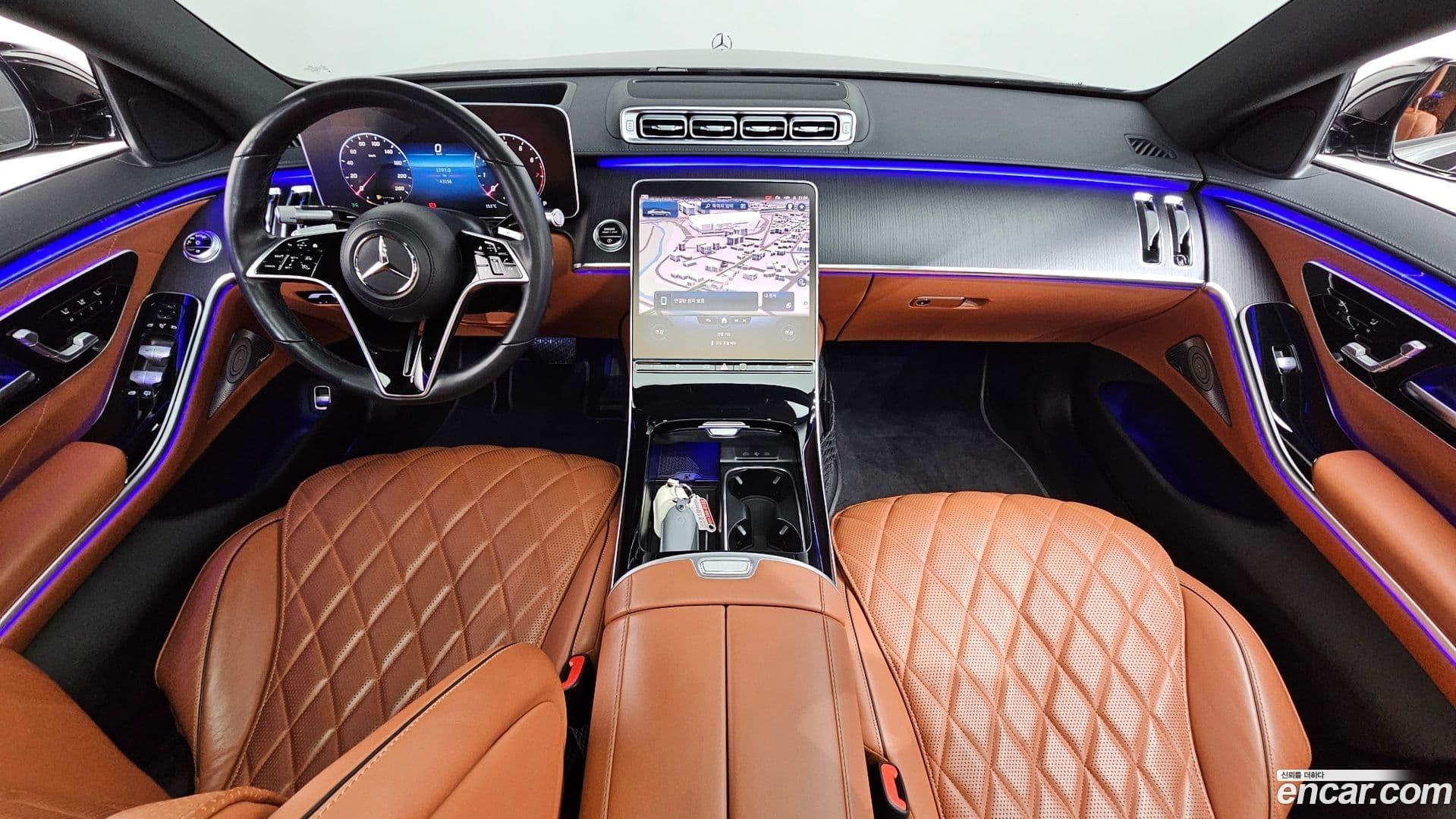 Main__Slider__Photo:S-Class Mercedes-Benz 2022.2-6