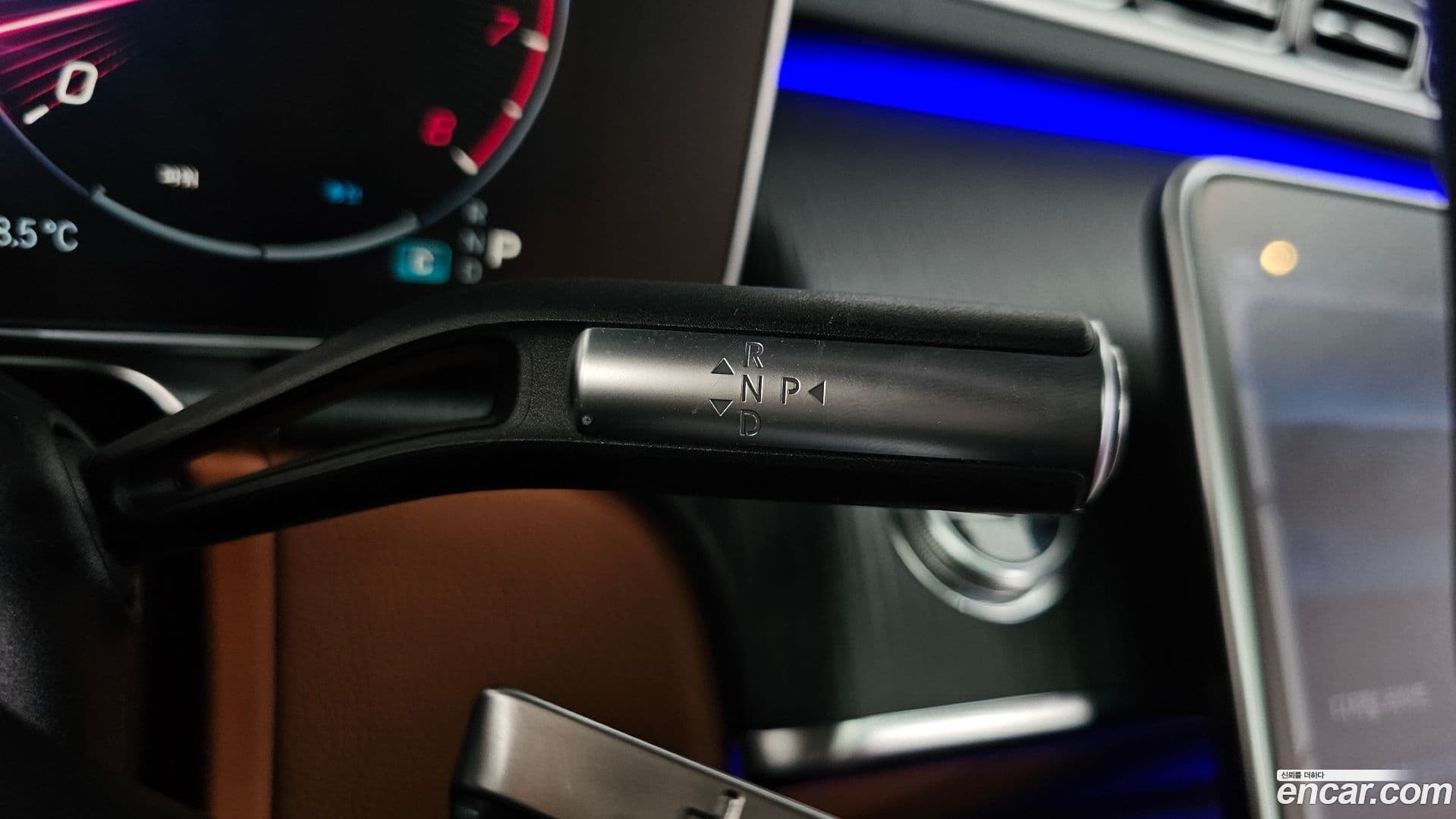 Main__Slider__Photo:S-Class Mercedes-Benz 2022.2-8