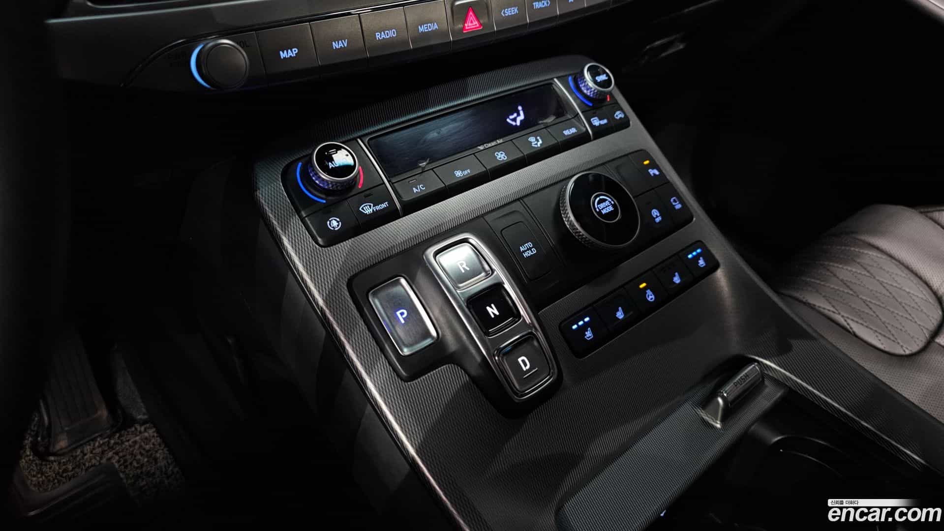 Palisade Hyundai 2019.3-INNER-009