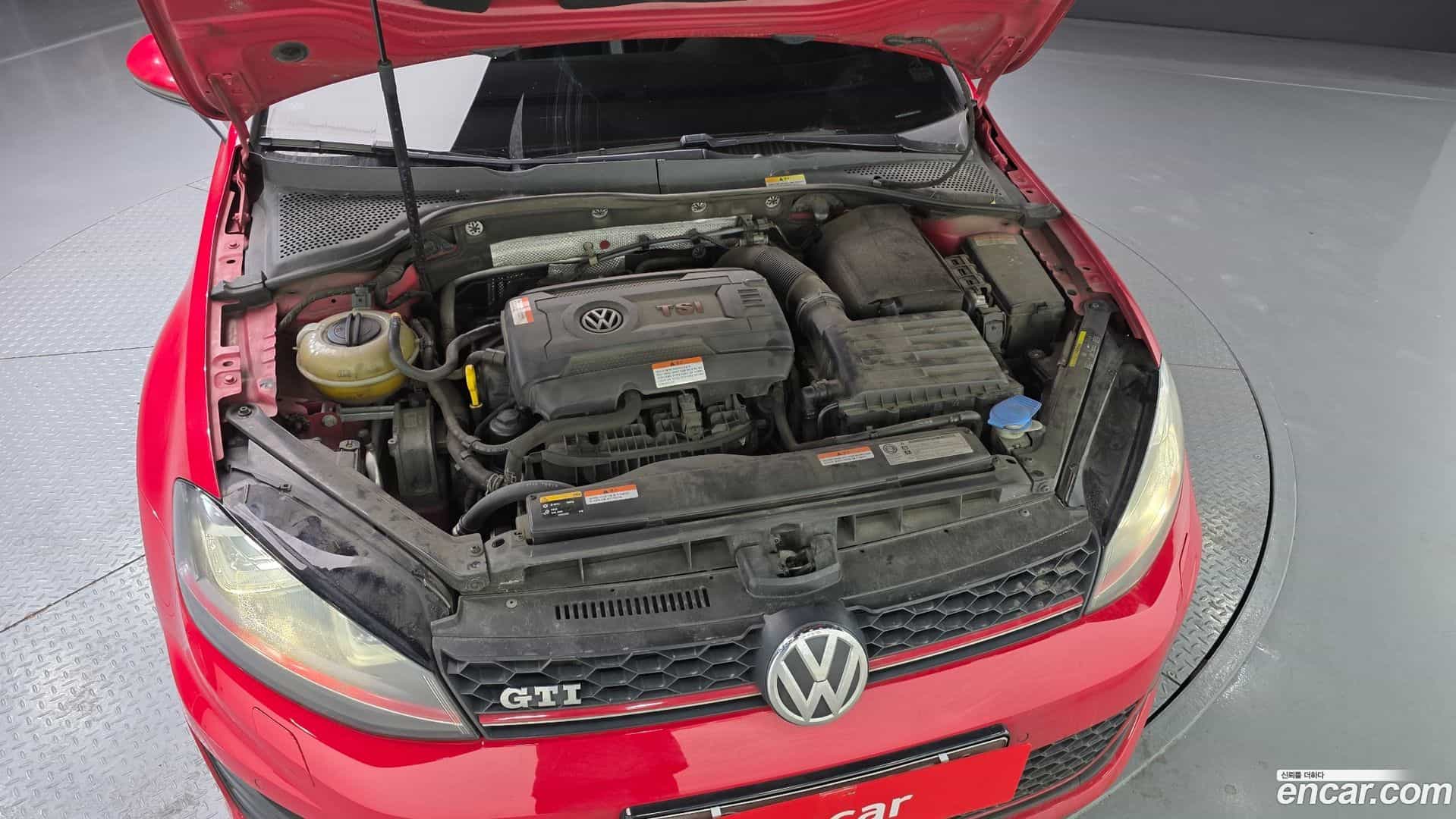 Golf Volkswagen 2016.5-OUTER-006