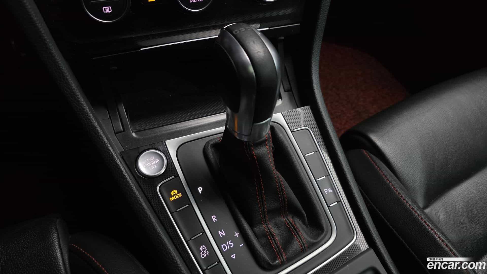 Golf Volkswagen 2016.5-INNER-009