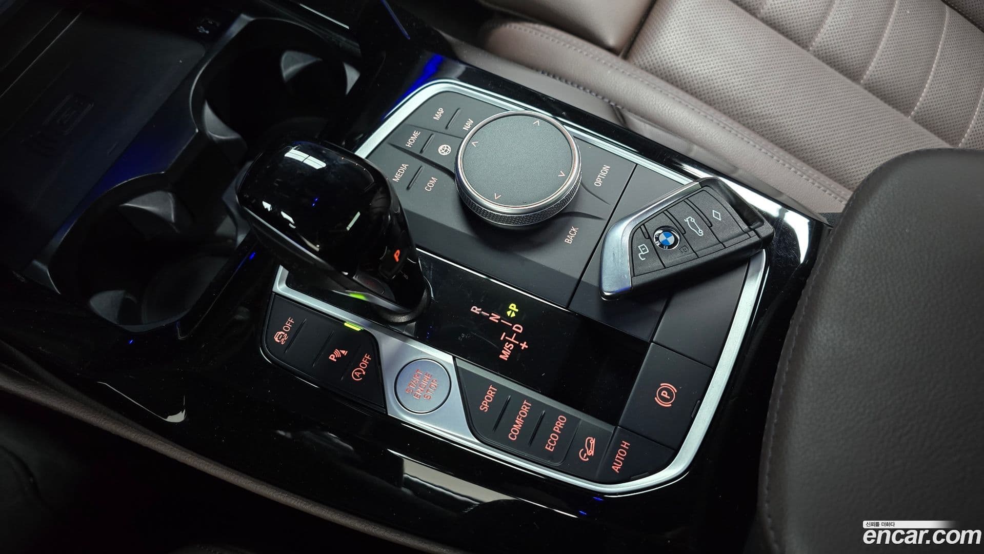 Main__Slider__Photo:X4 BMW 2023.1-8