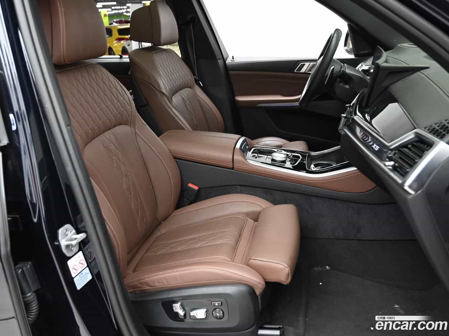 X5 BMW 2024.0-INNER-010