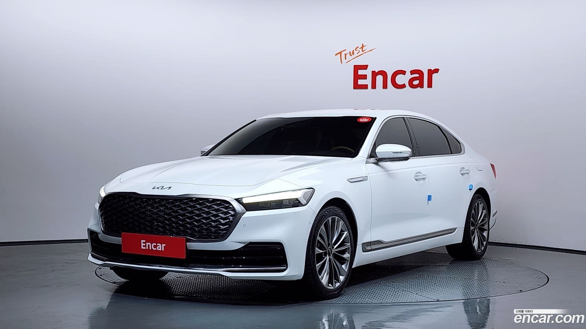 Main__Slider__Photo:K9 Kia 2021.9-0