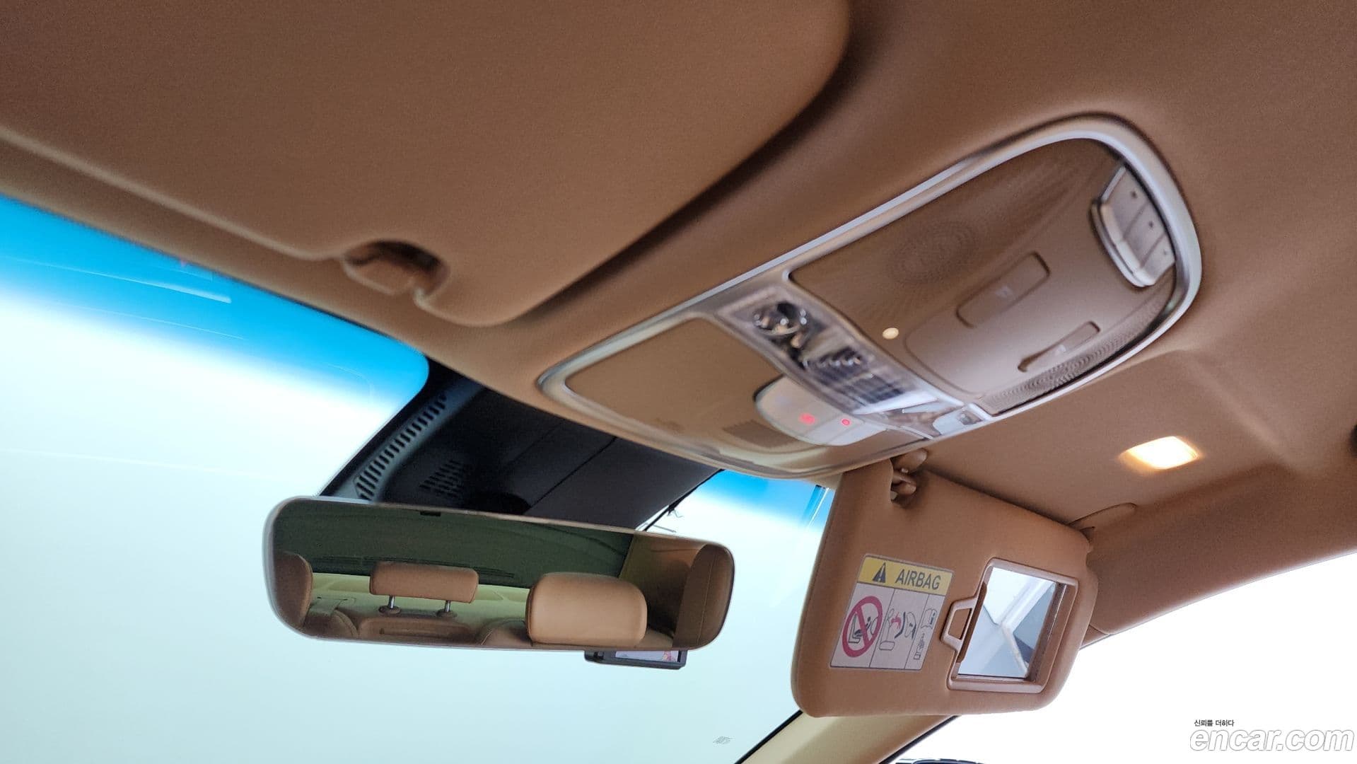 Main__Slider__Photo:K9 Kia 2021.9-17