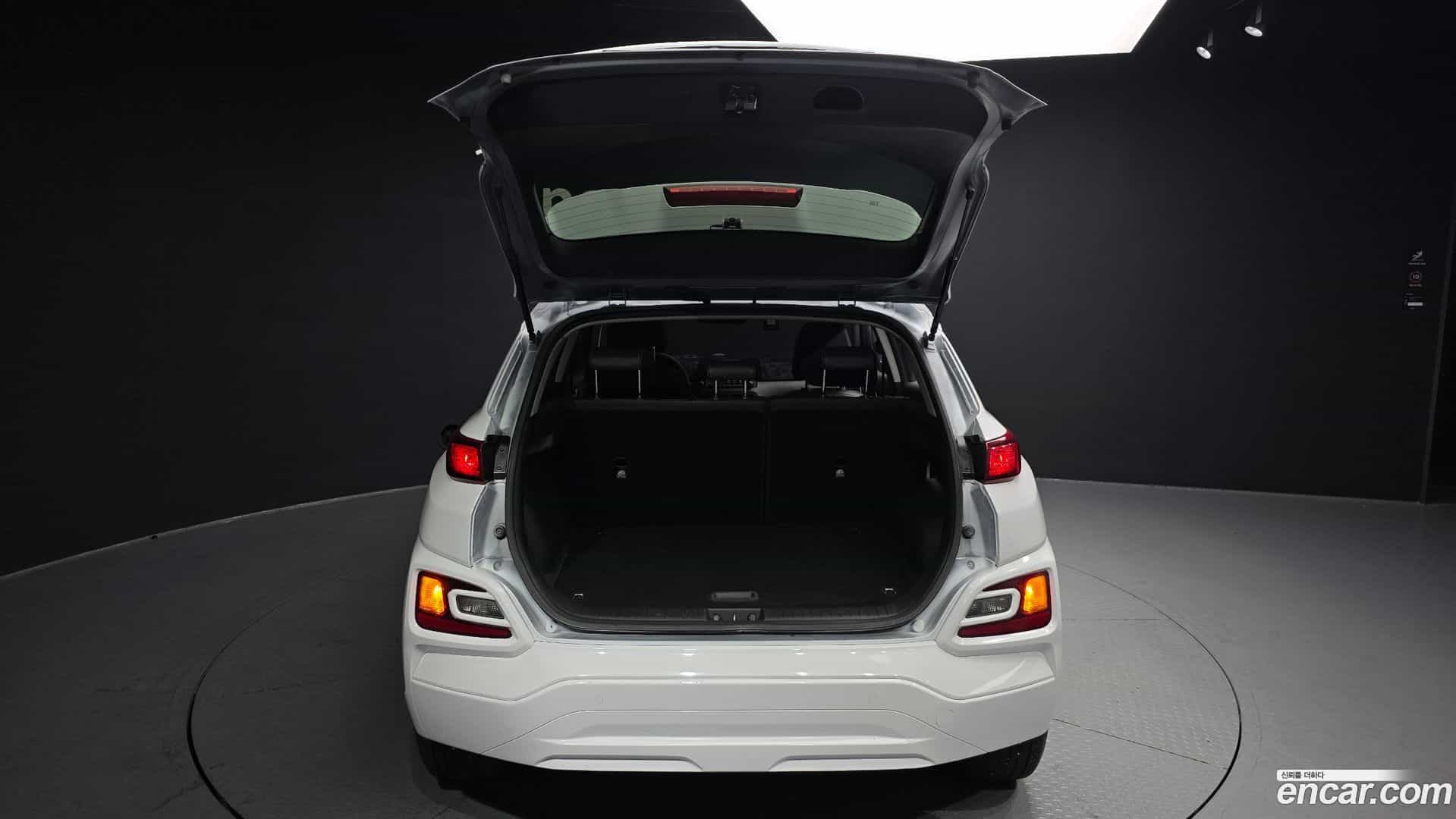 Kona Hyundai 2020.5-OPTION-024