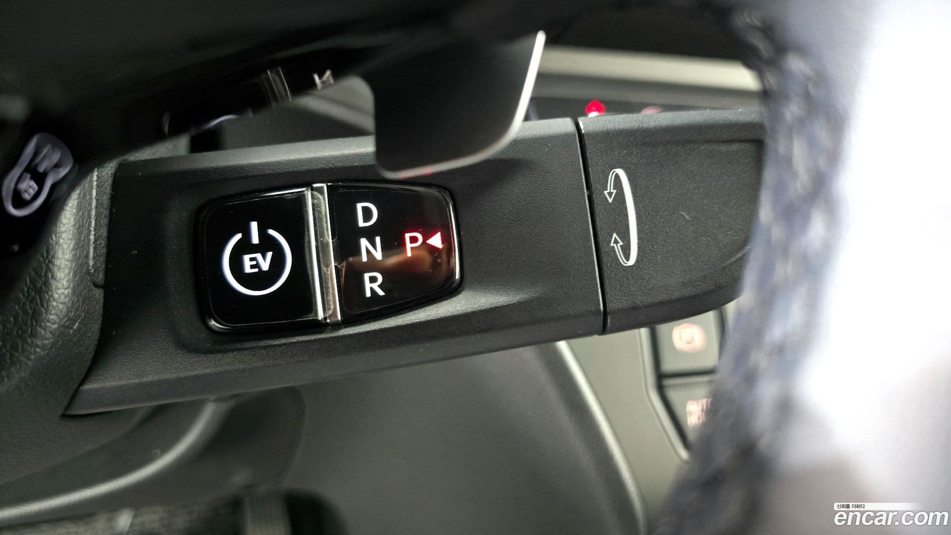 Main__Slider__Photo:RAY Kia 2024.2-8