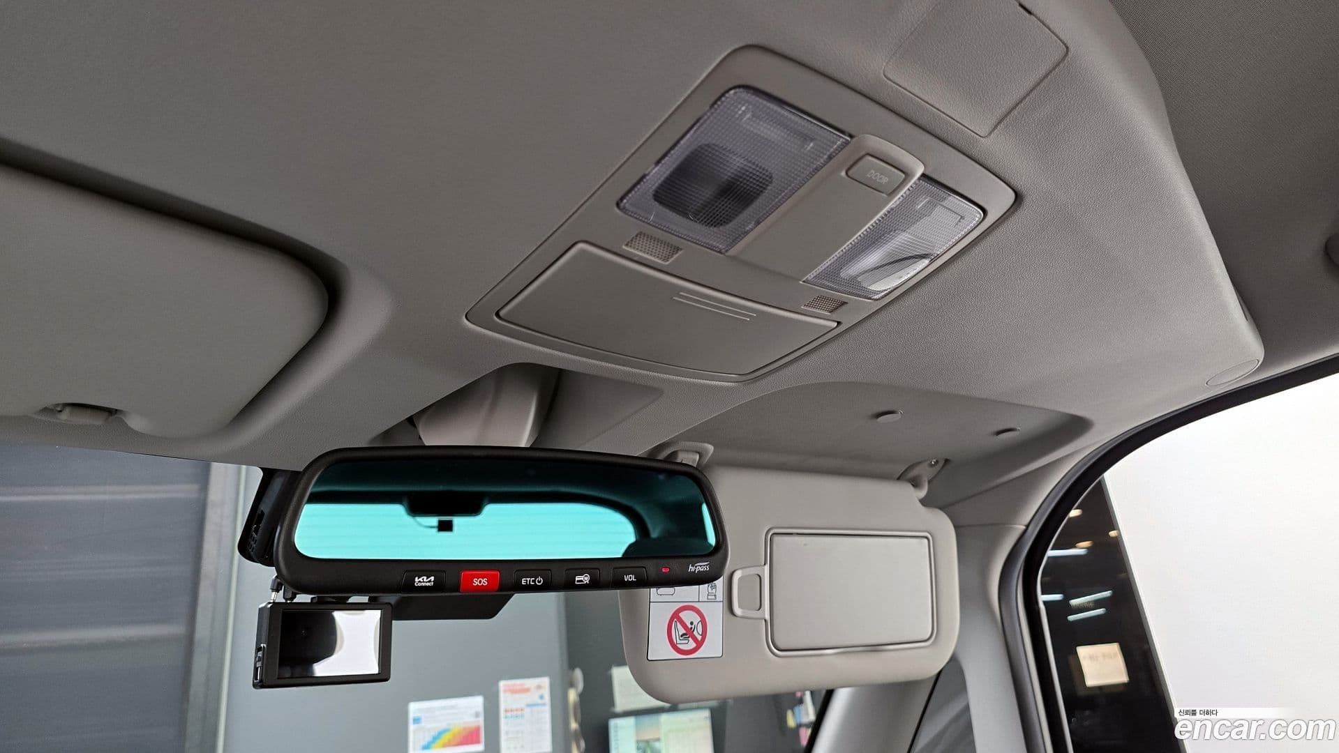 Main__Slider__Photo:RAY Kia 2024.2-18