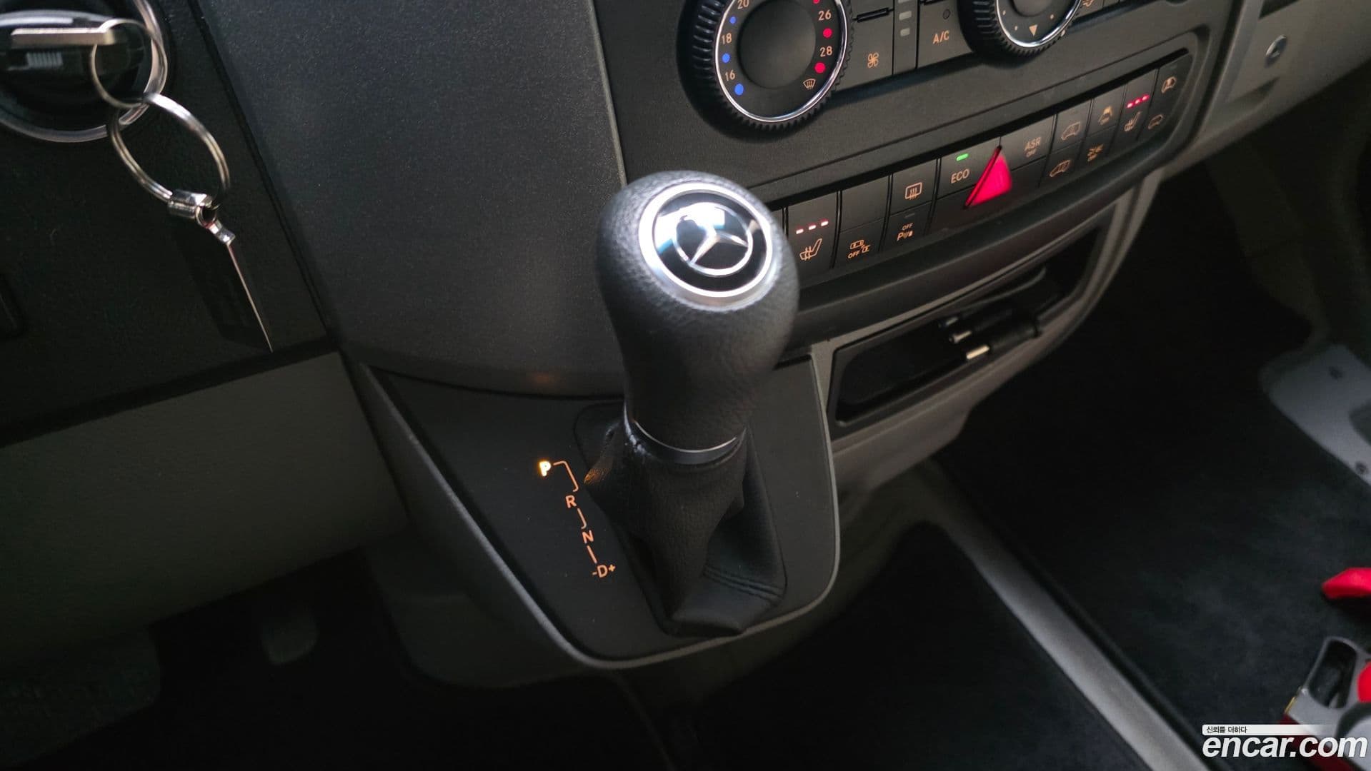 Main__Slider__Photo:Sprinter Mercedes-Benz 2017.11-8