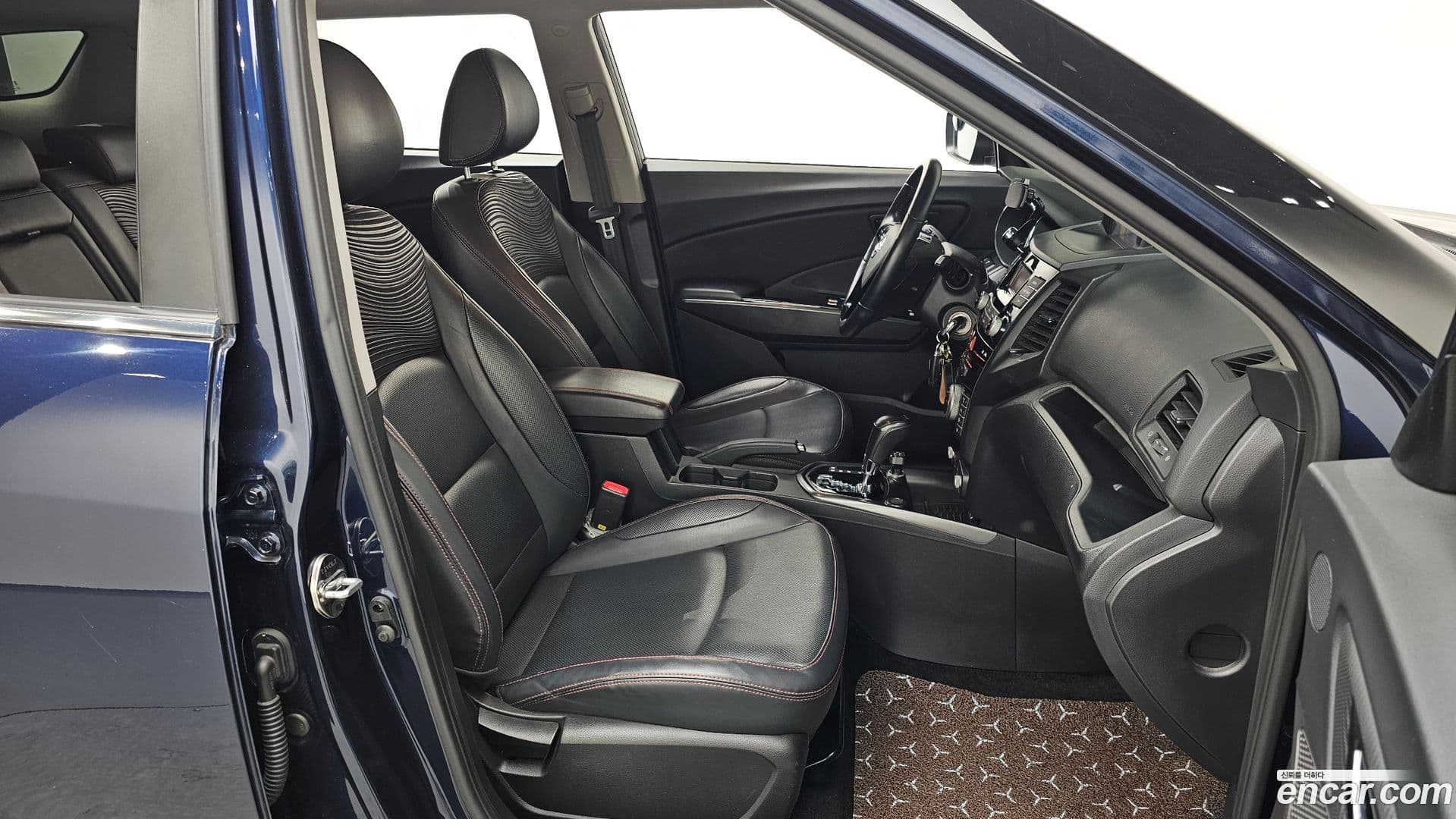 Main__Slider__Photo:TIBOLI KG_Mobility_Ssangyong 2017.0-10