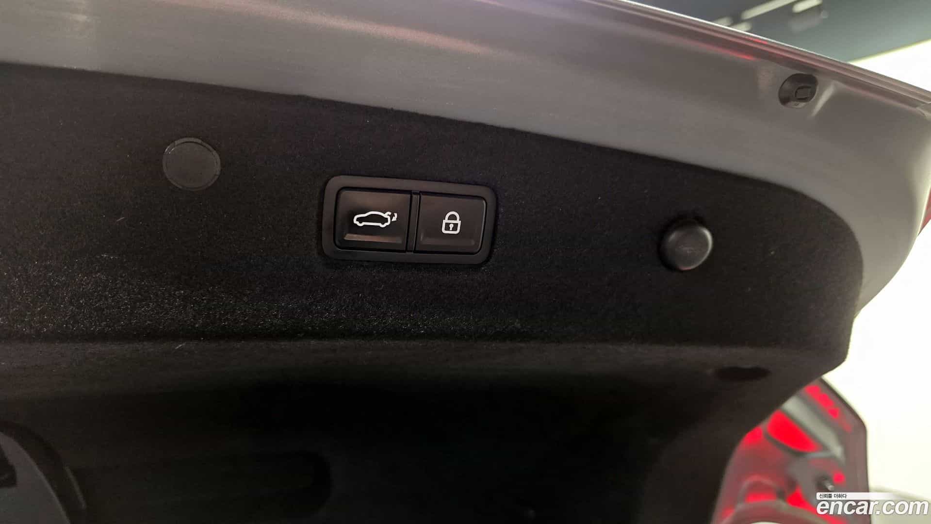 K8 Kia 2023.2-OPTION-024