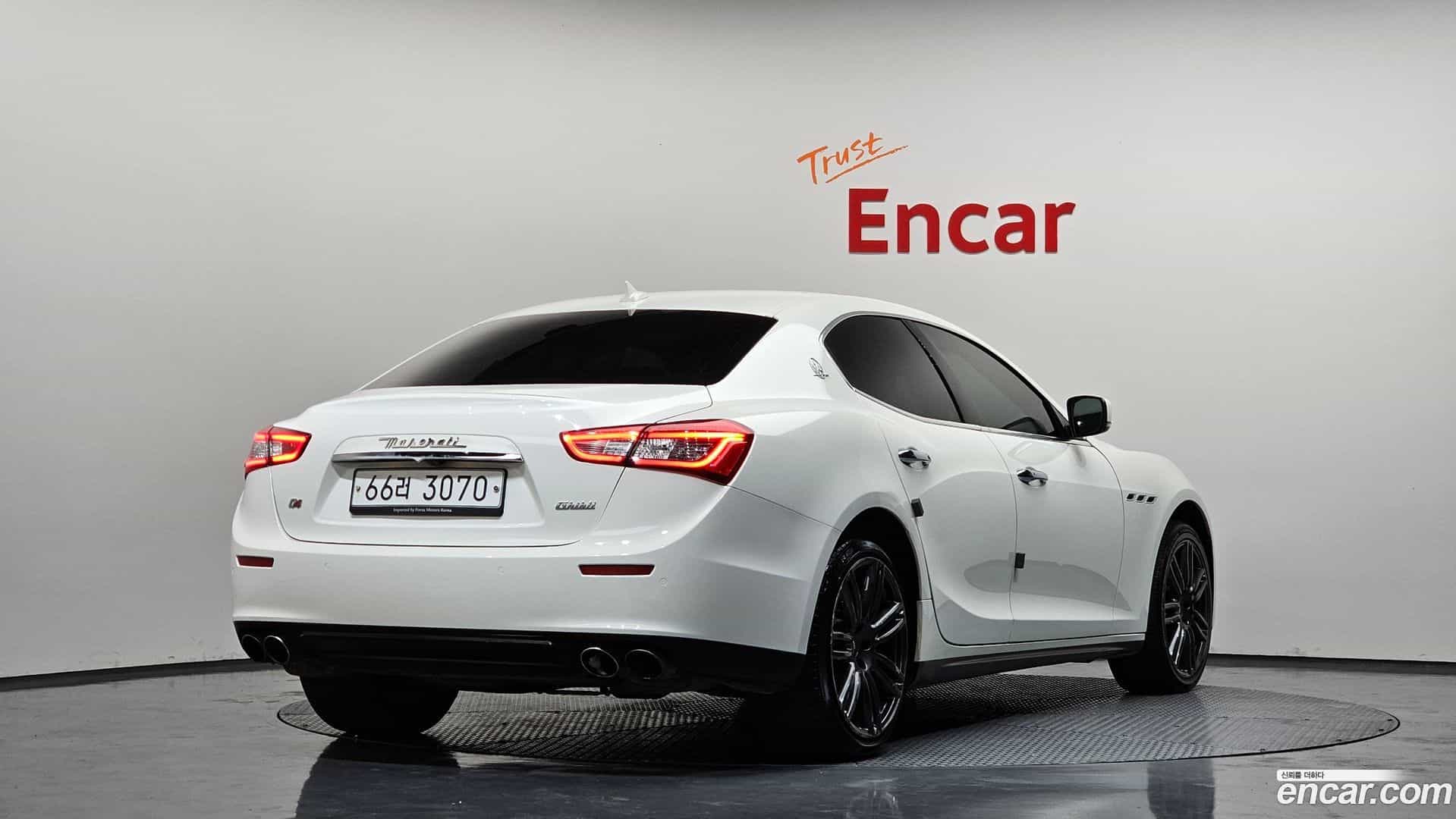 Ghibli Maserati 2014.2-OUTER-002