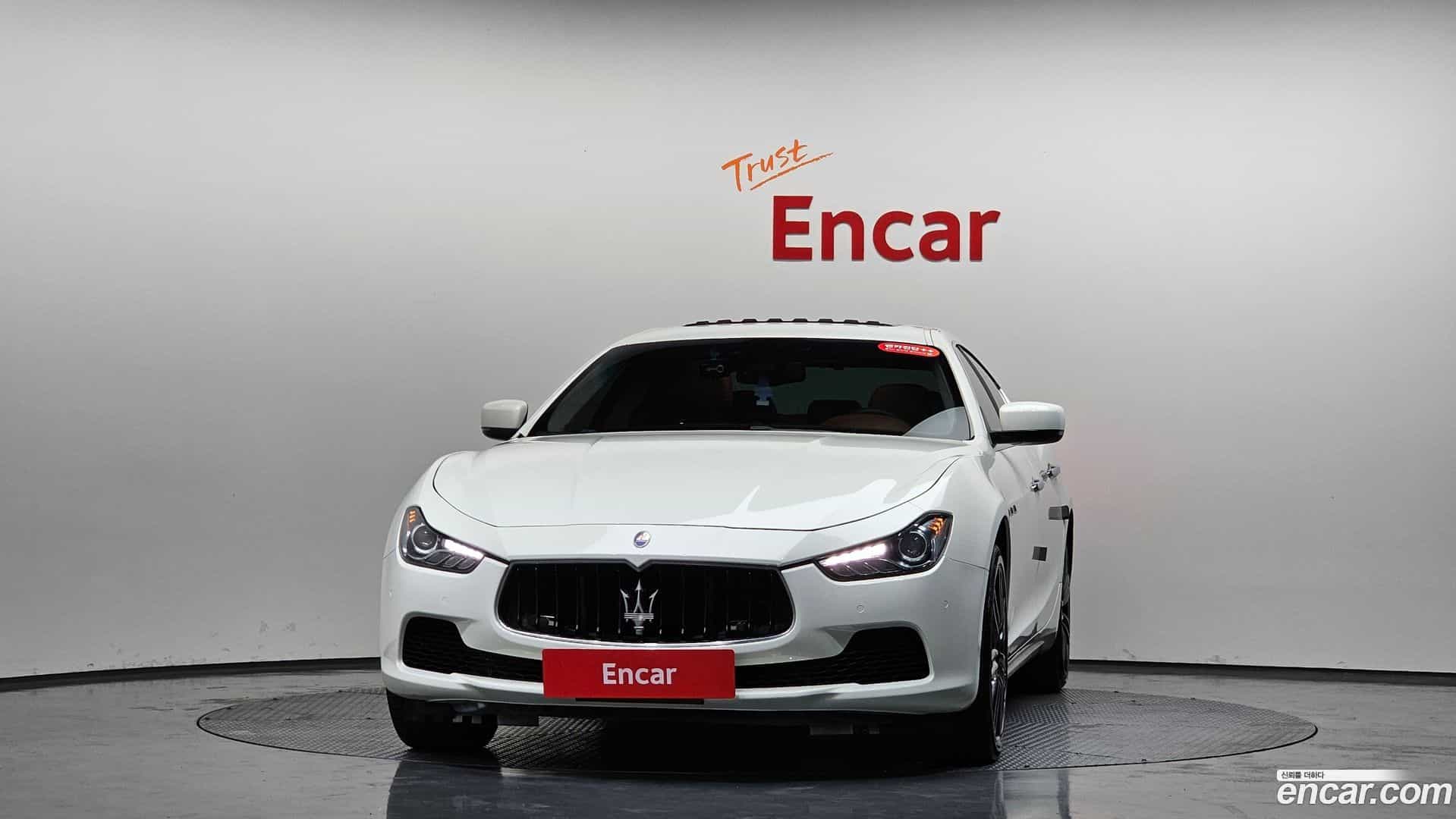 Ghibli Maserati 2014.2-OUTER-003