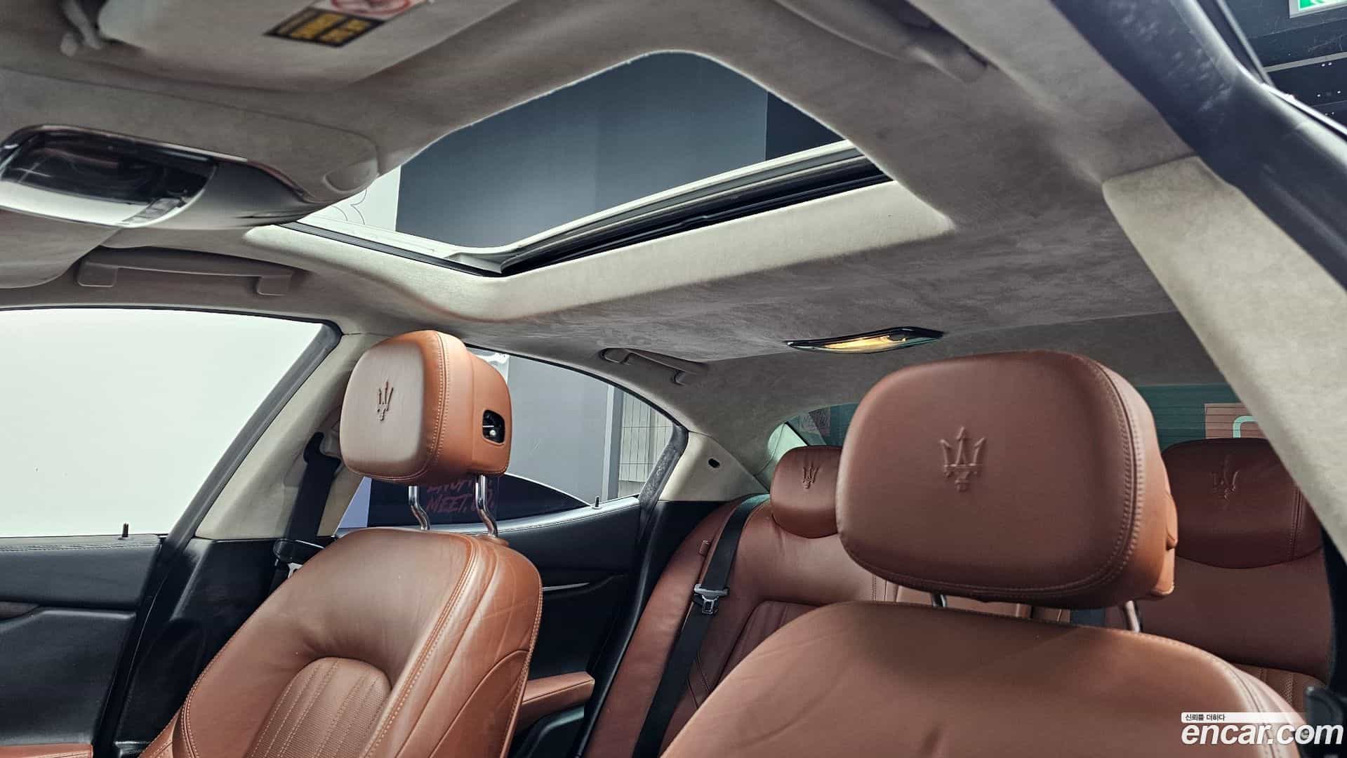 Ghibli Maserati 2014.2-OPTION-023