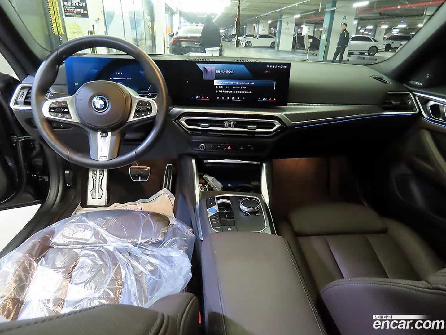 i4 BMW 2024.11-INNER-010