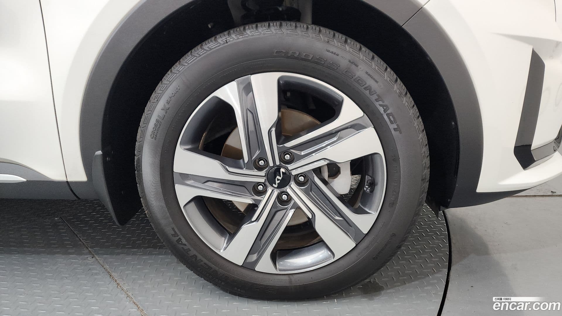 Main__Slider__Photo:Sorento Kia 2022.0-4