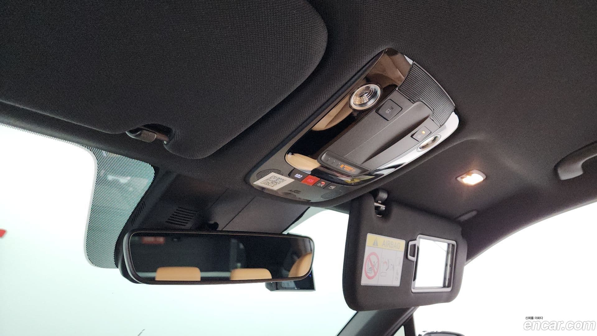 Main__Slider__Photo:Sorento Kia 2022.0-18