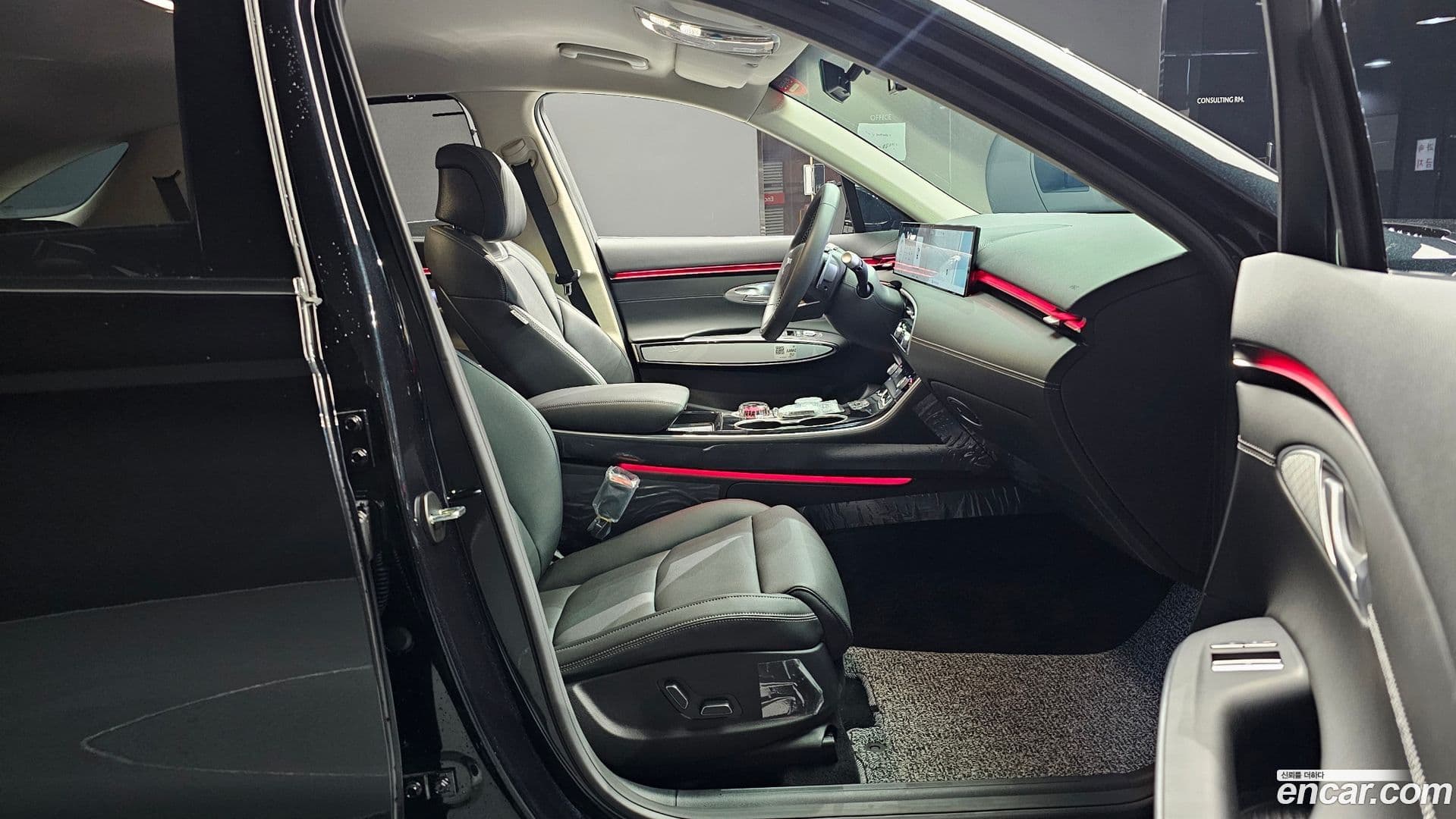 Main__Slider__Photo:GV70 Genesis 2024.5-9