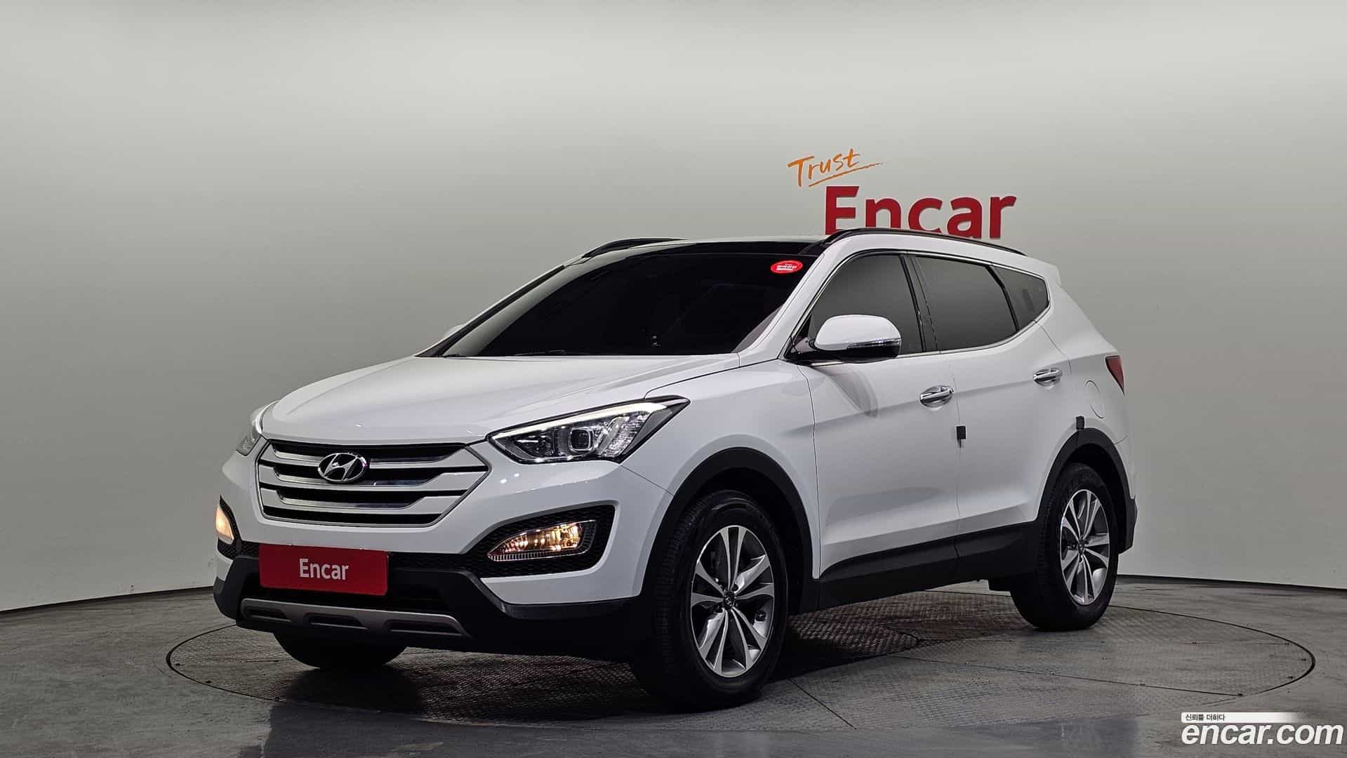 Santafe Hyundai 2015.5-OUTER-001