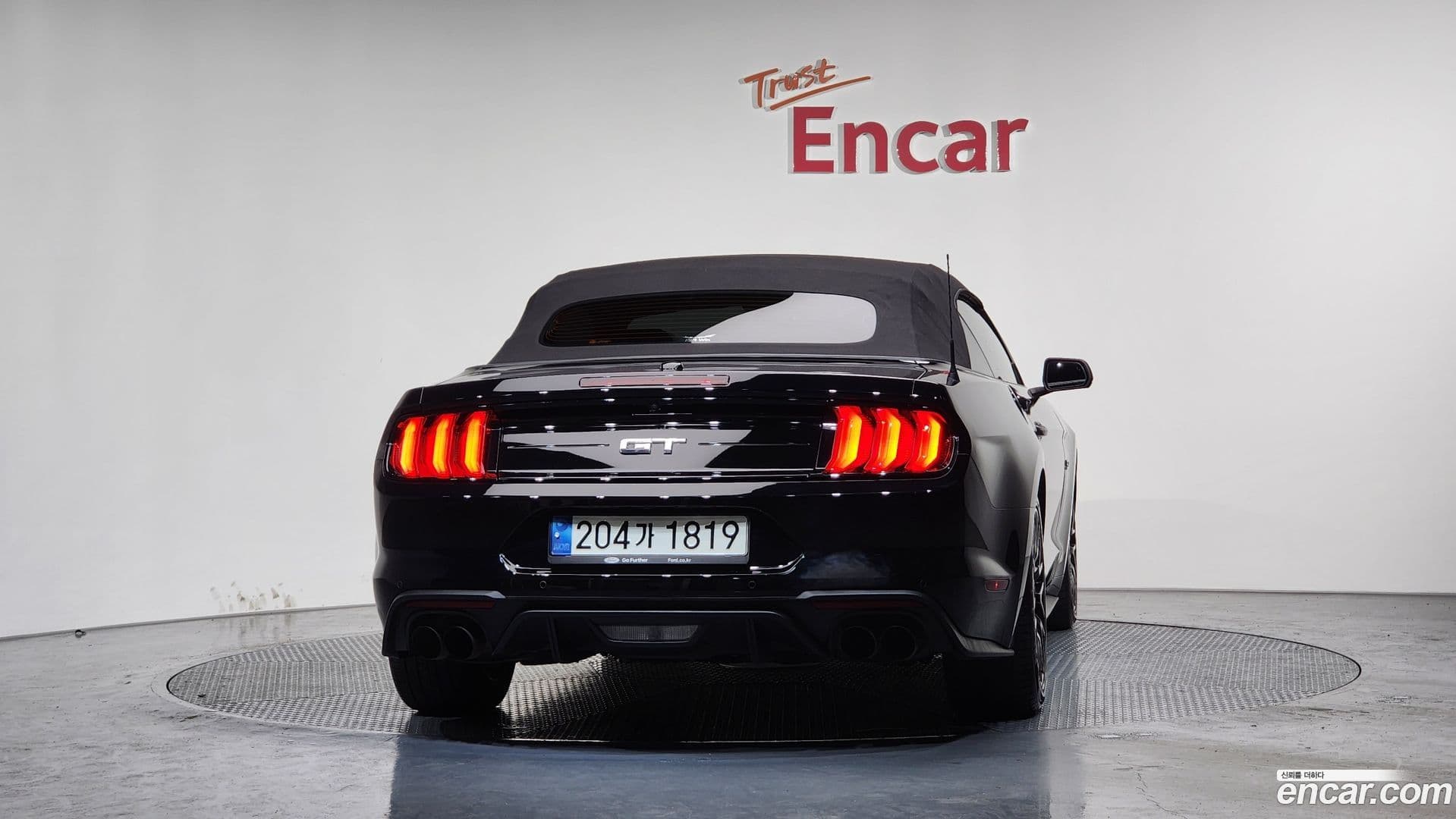 Main__Slider__Photo:Mustang Ford 2021.8-3