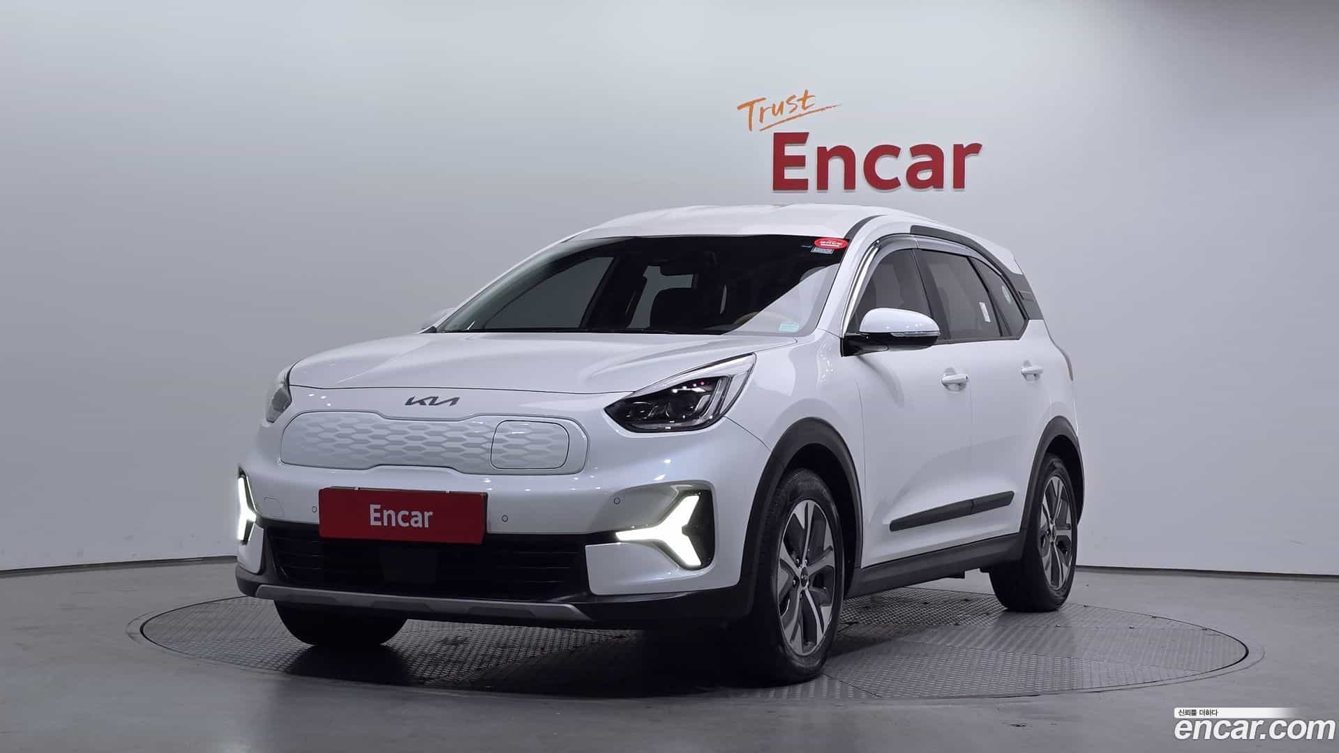 Niro Kia 2022.10-OUTER-001