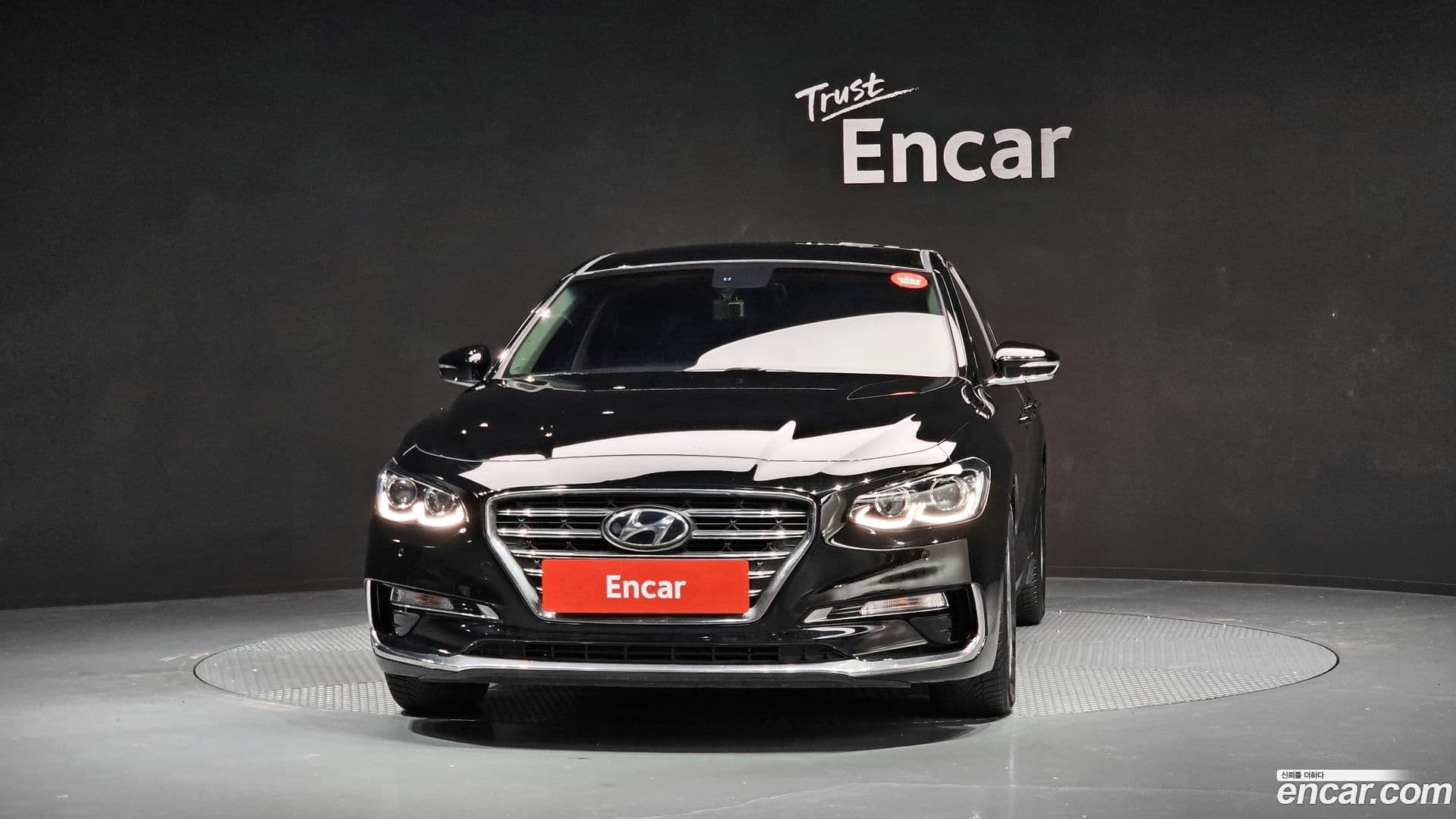 Main__Slider__Photo:Grandeur Hyundai 2018.6-2