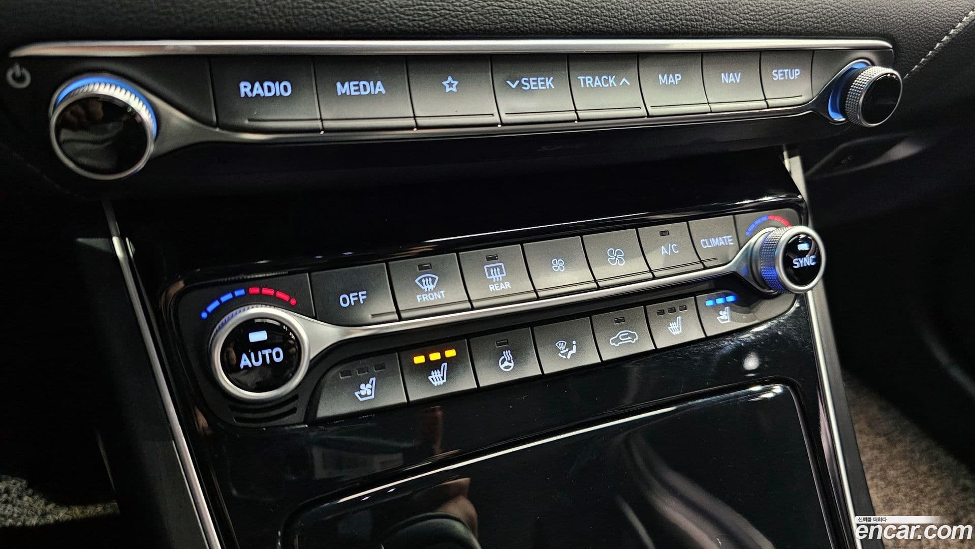 Main__Slider__Photo:Grandeur Hyundai 2018.6-18