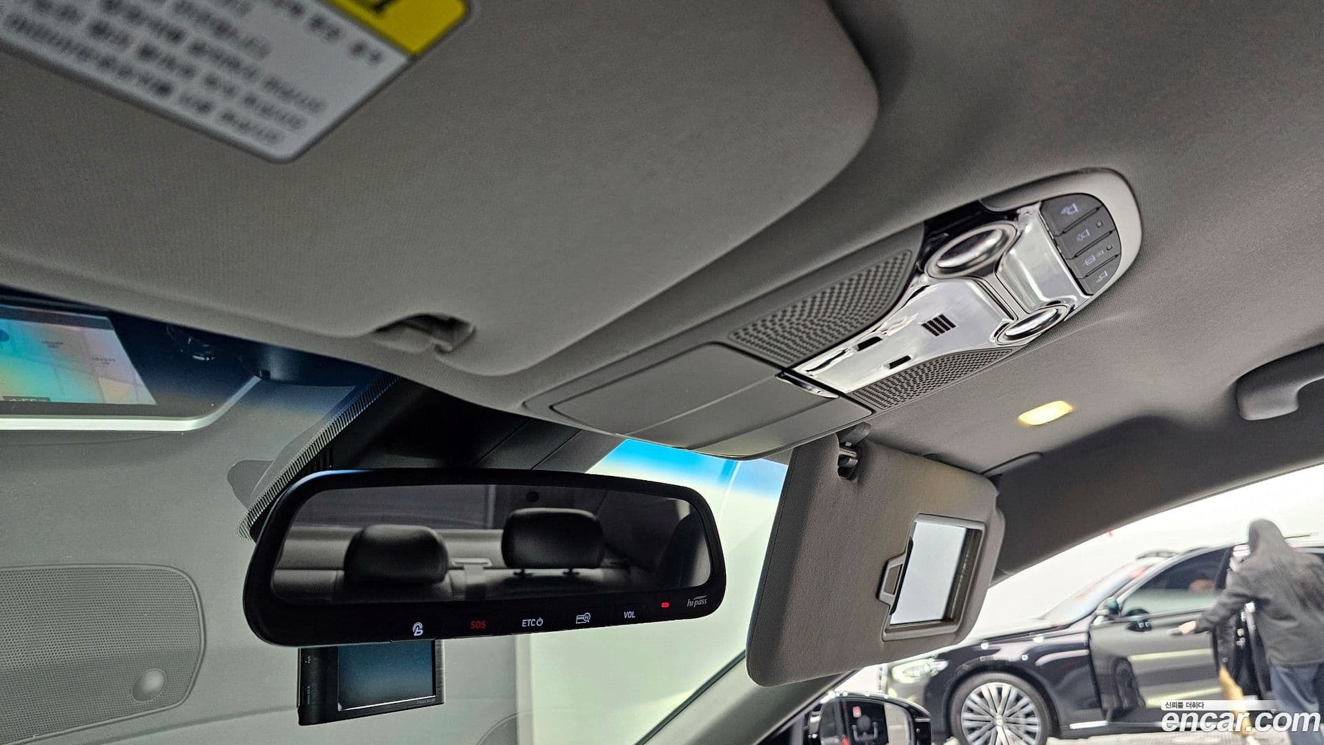 Main__Slider__Photo:Grandeur Hyundai 2018.6-19