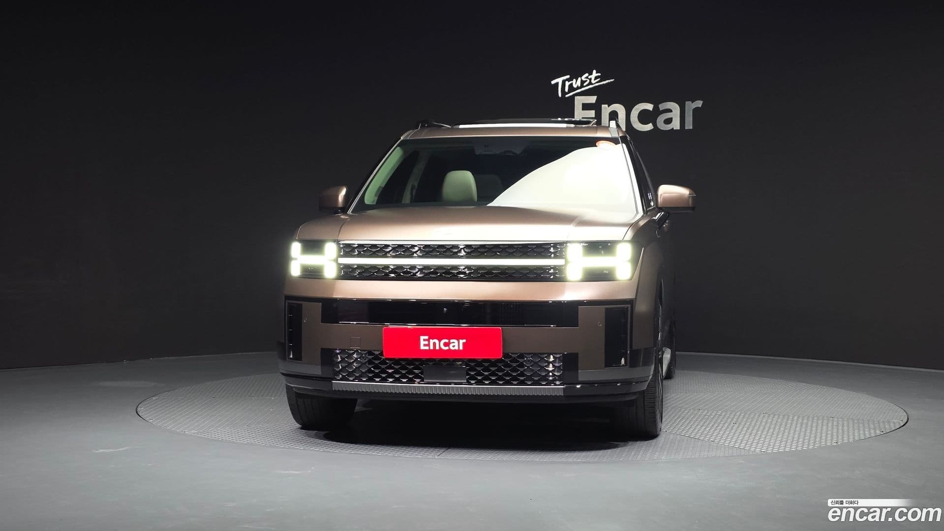 Main__Slider__Photo:Santafe Hyundai 2024.0-2