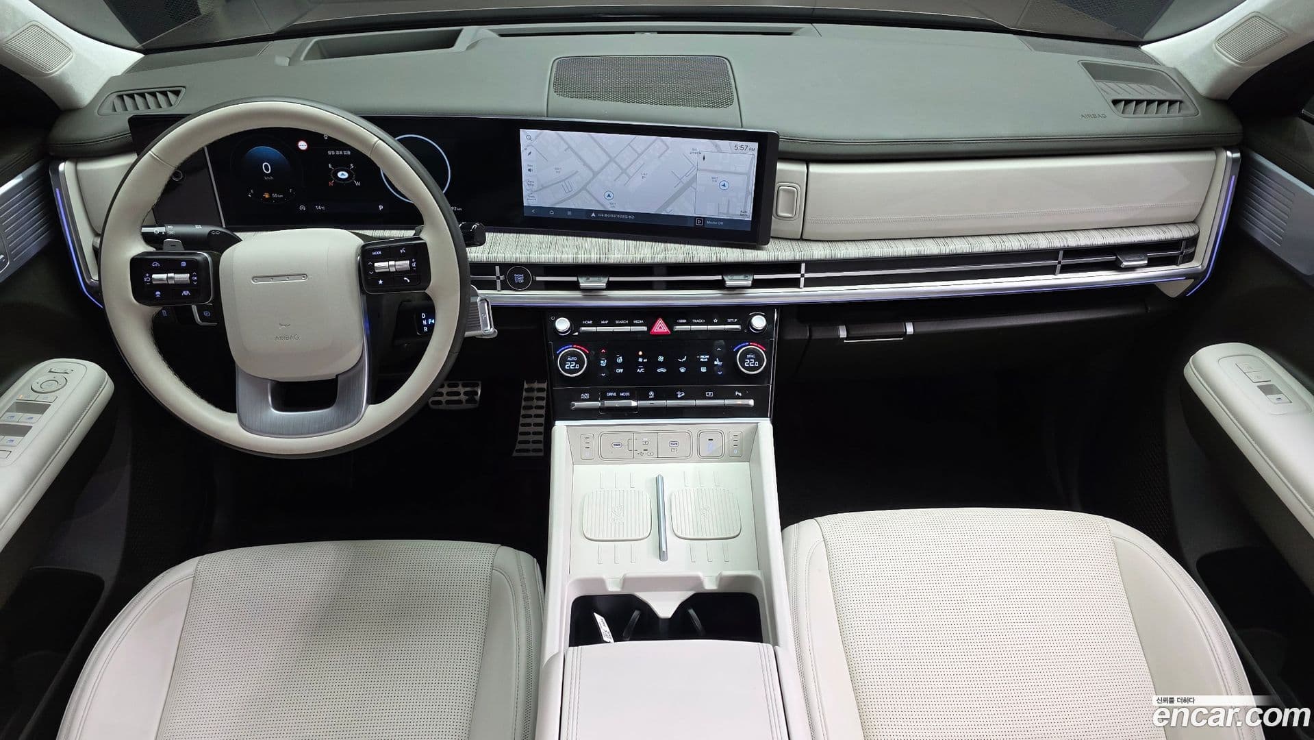 Main__Slider__Photo:Santafe Hyundai 2024.0-6